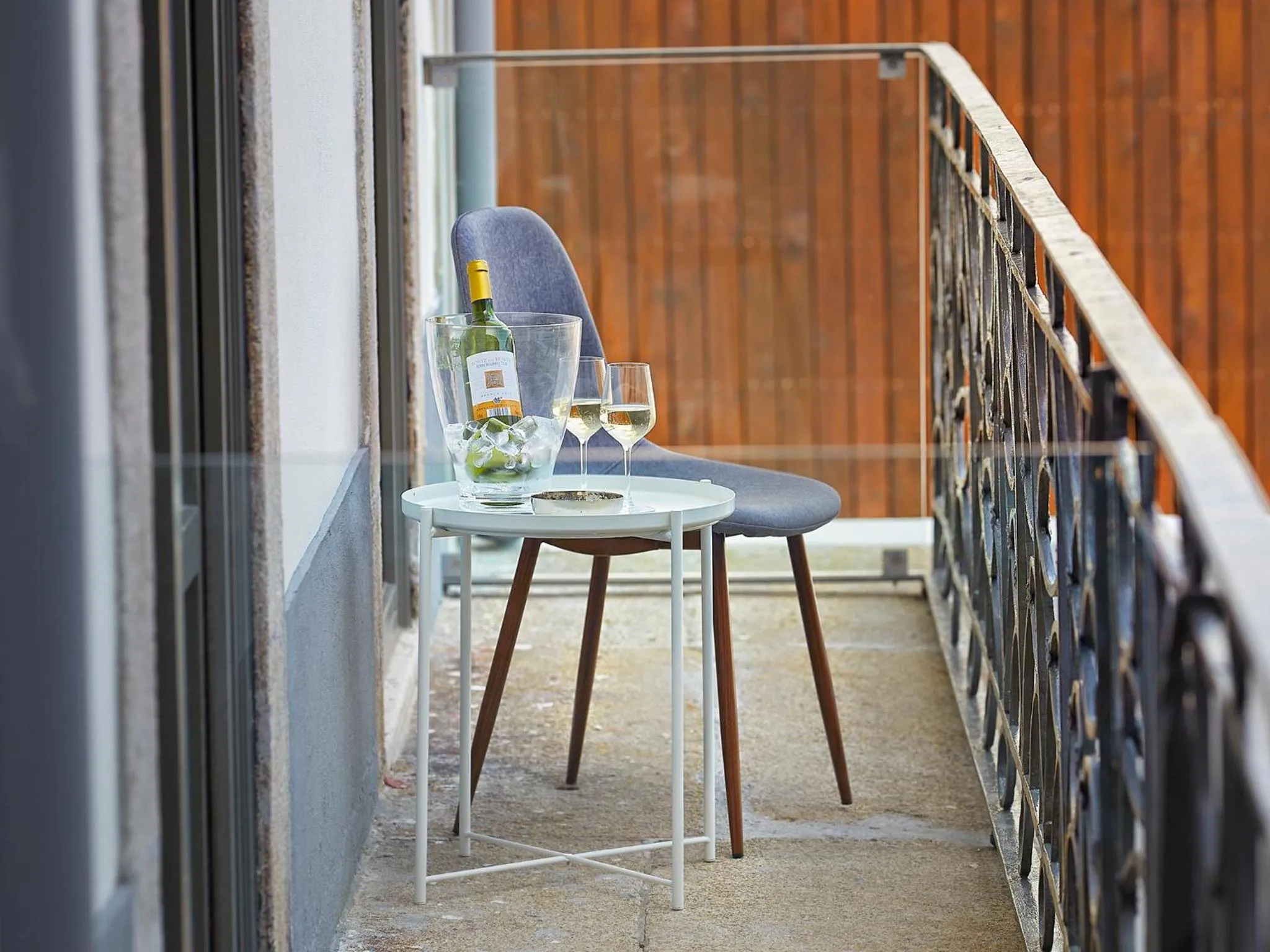 Balcony/Terrace in Porto Downtown Lovers Suites: Bombarda 451