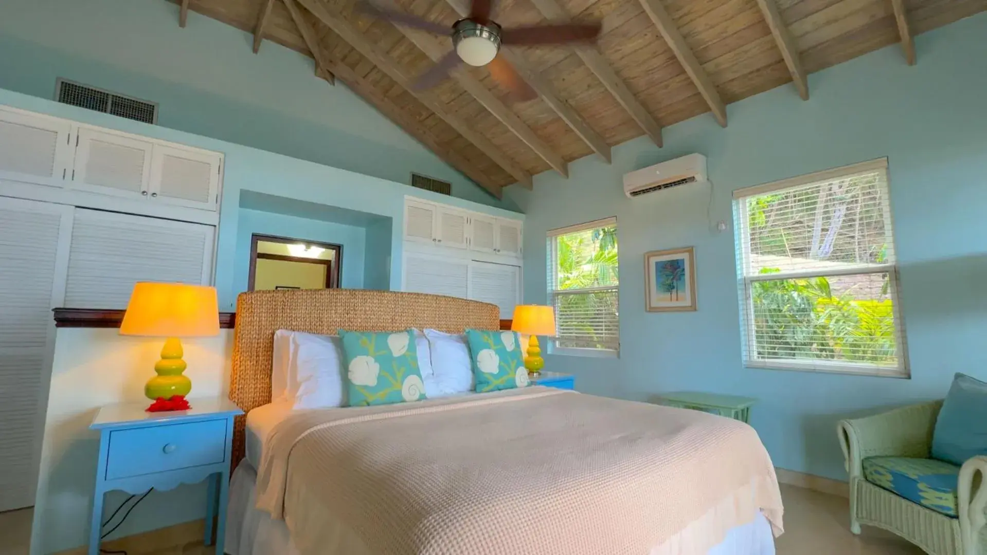 Bed in Mount Cinnamon Beach & Wellness Resort Bed in Mount Cinnamon Beach & Wellness Resort