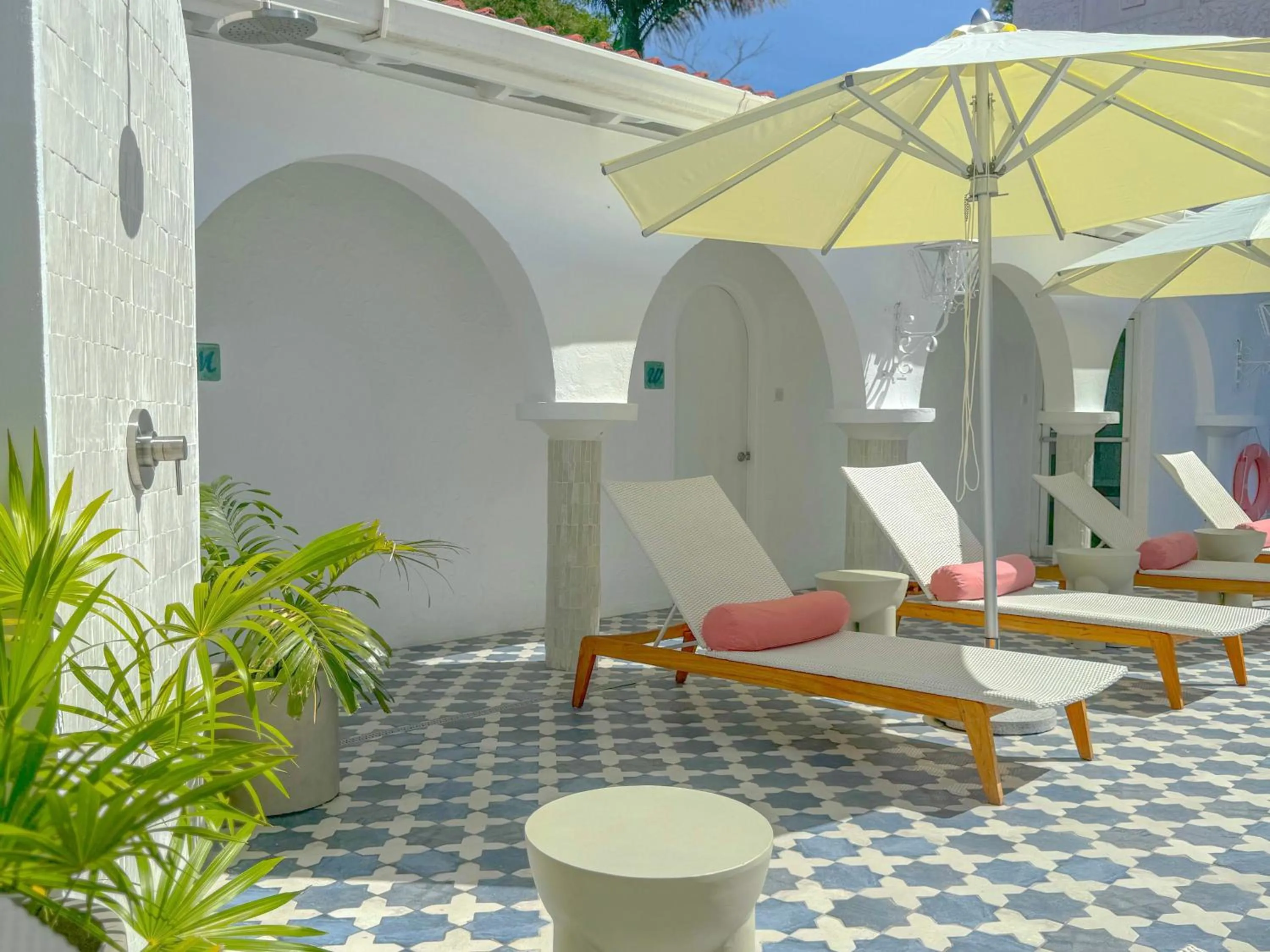 Property building in Mount Cinnamon Beach & Wellness Resort