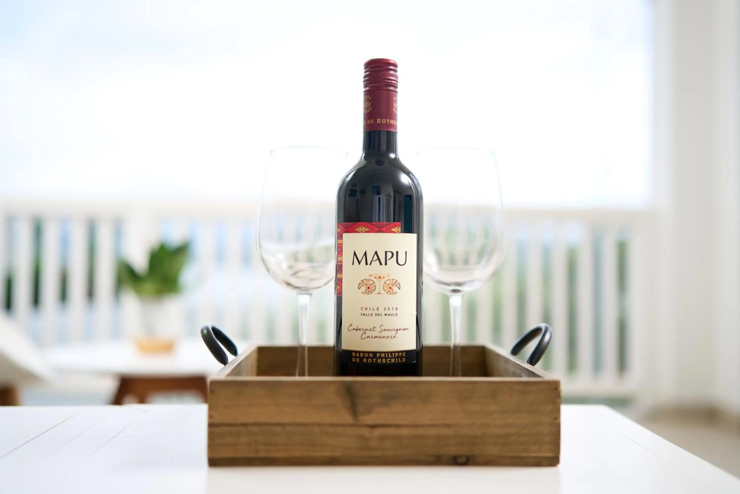 Food and drinks in Mount Cinnamon Beach & Wellness Resort