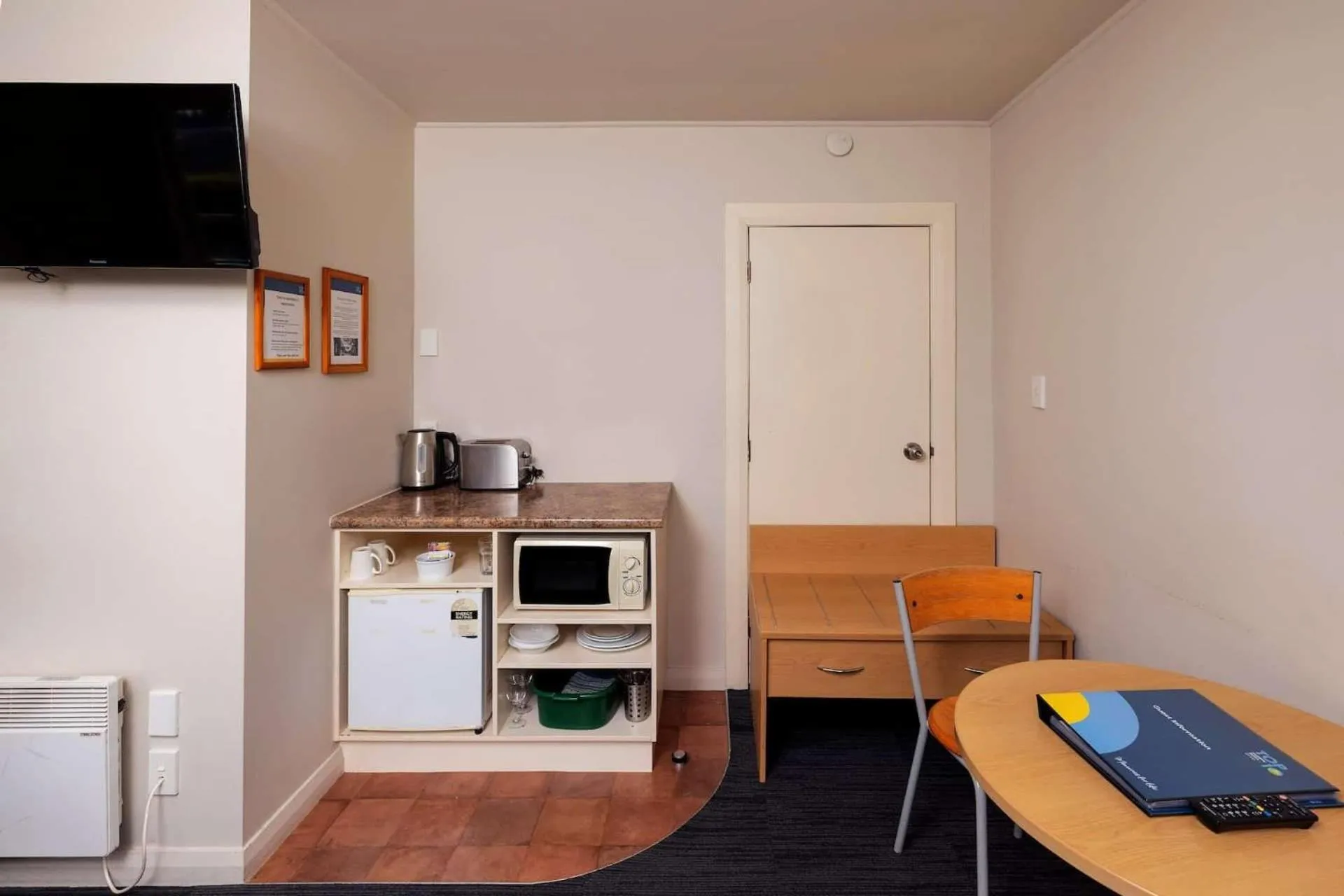 Dining area in Queenstown Top 10 Holiday Park