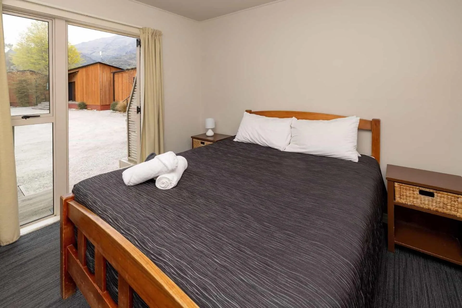 Bed in Queenstown Top 10 Holiday Park