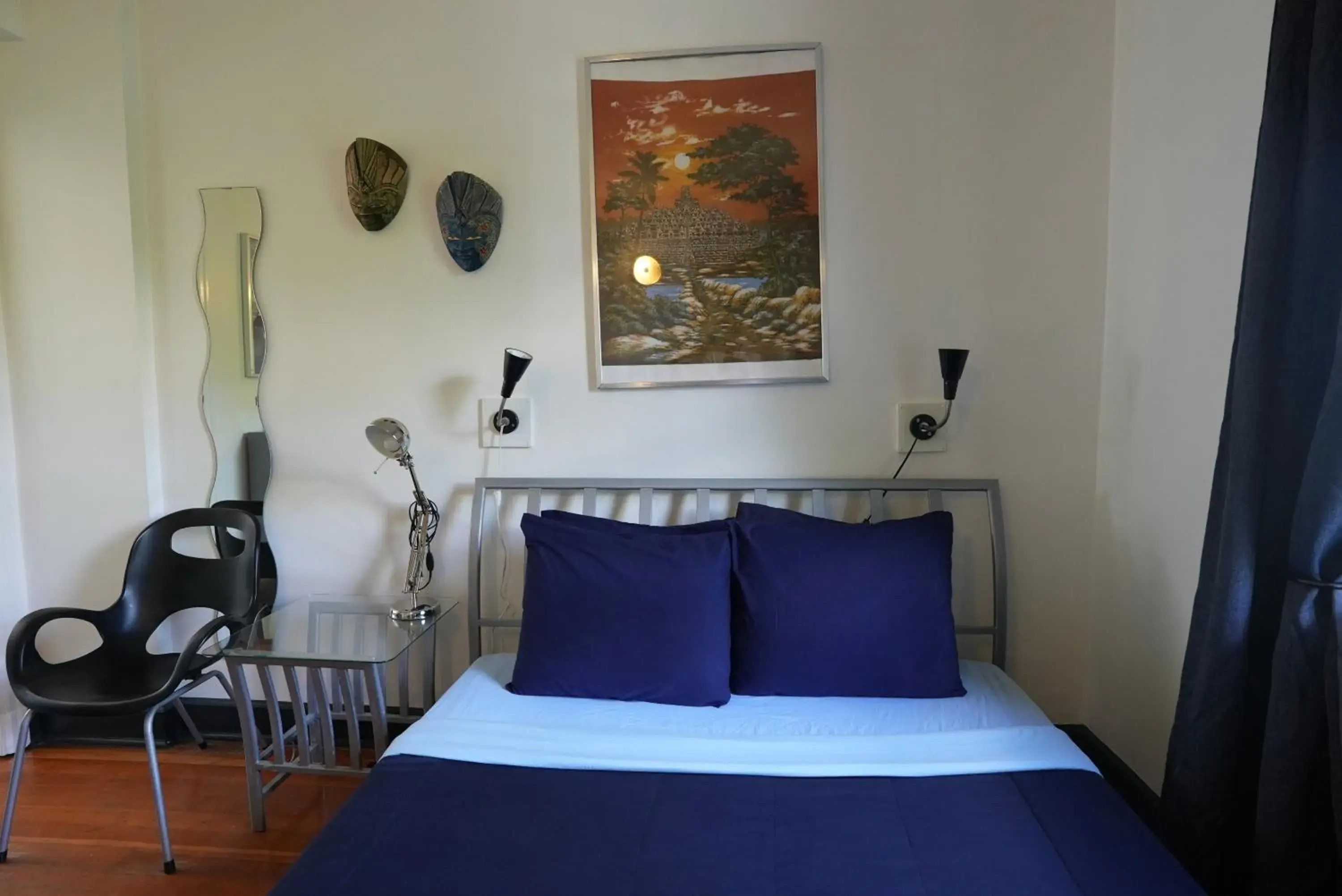 Bed in Ocean Island Inn | Backpackers | Suites Bed in Ocean Island Inn | Backpackers | Suites