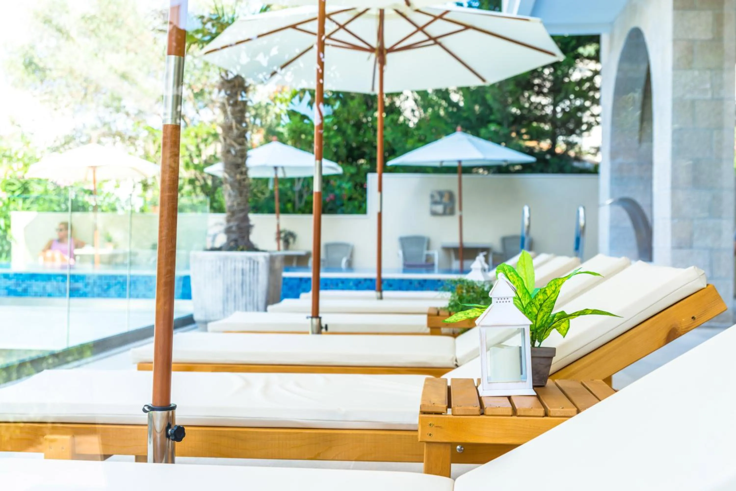 Swimming pool in B&B Amfora