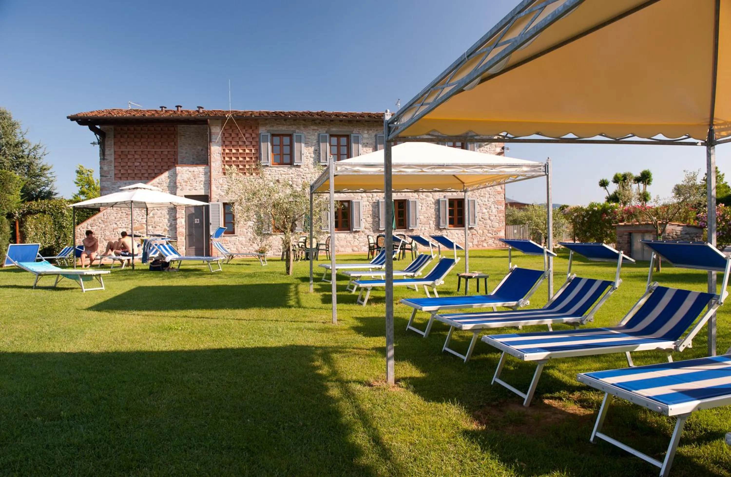 Swimming pool in Agriturismo Casolare Lucchese