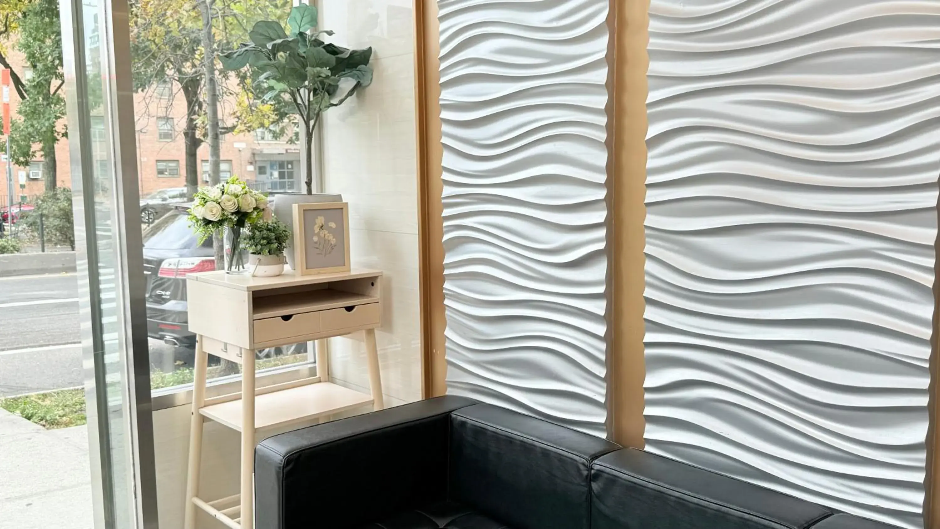 Lobby or reception in Madison LES Hotel Lobby or reception in Madison LES Hotel