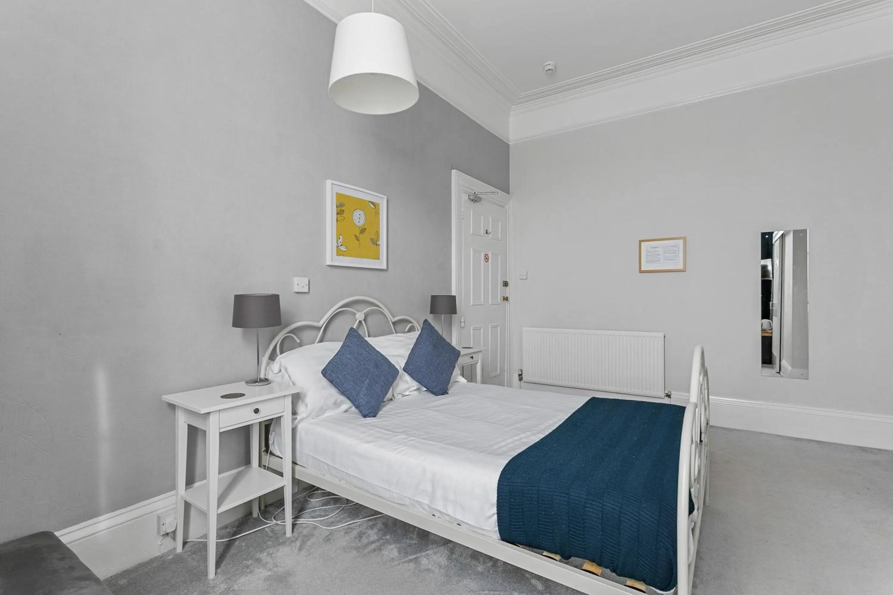 Bedroom, Bed in The Belmont