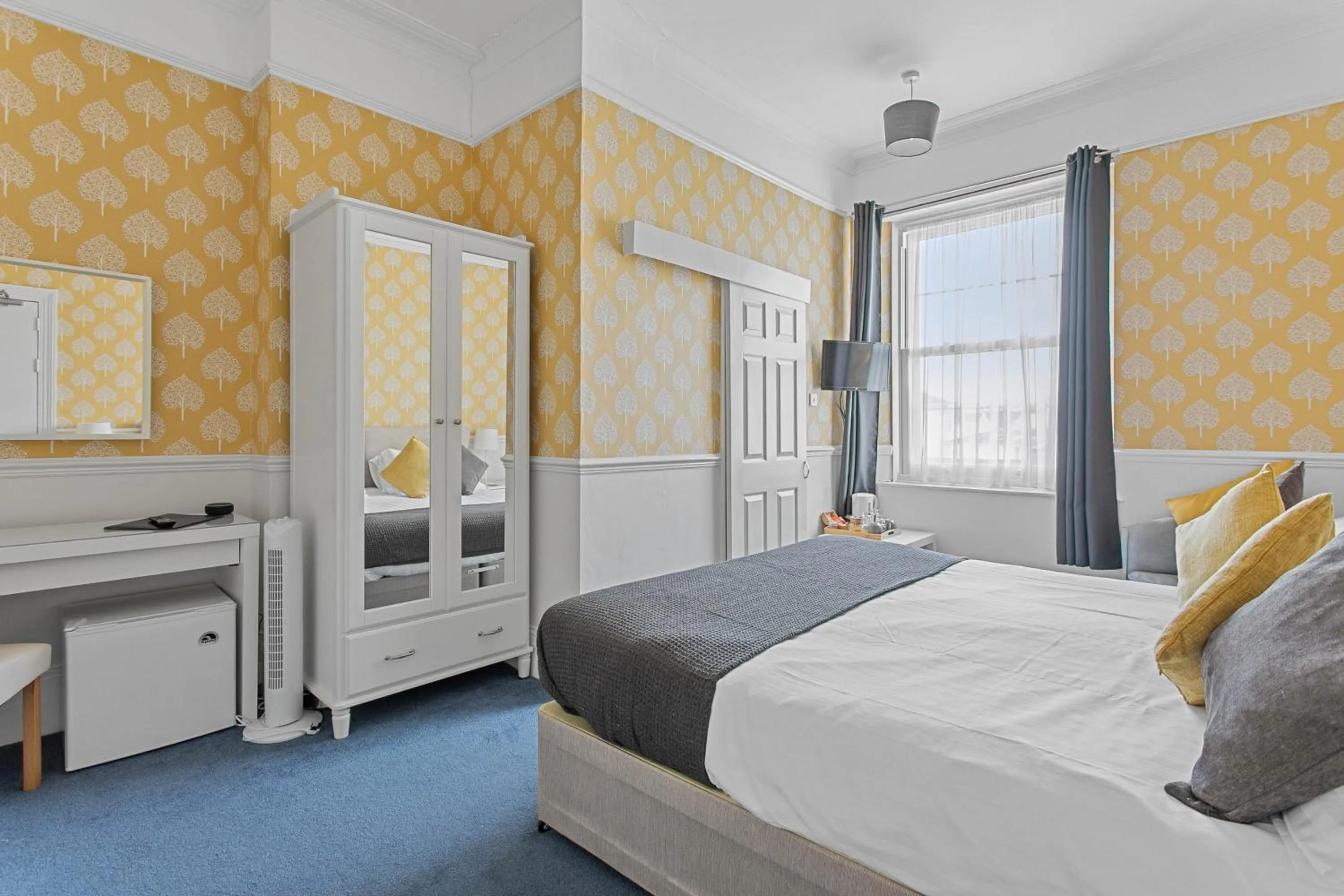 Bedroom, Bed in The Belmont