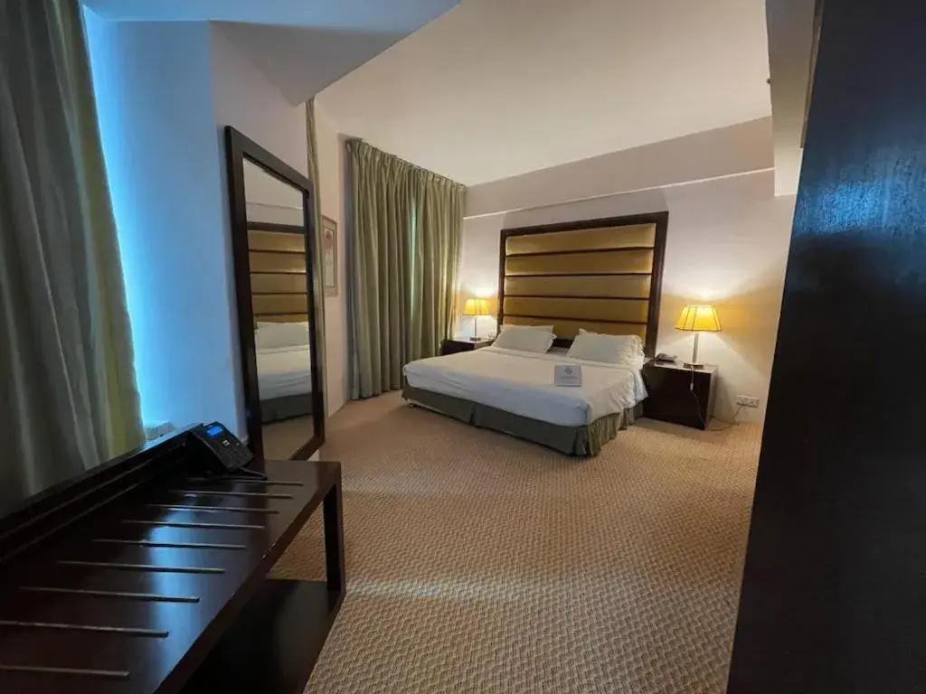 Bed in Oriental Crystal Hotel Bed in Oriental Crystal Hotel