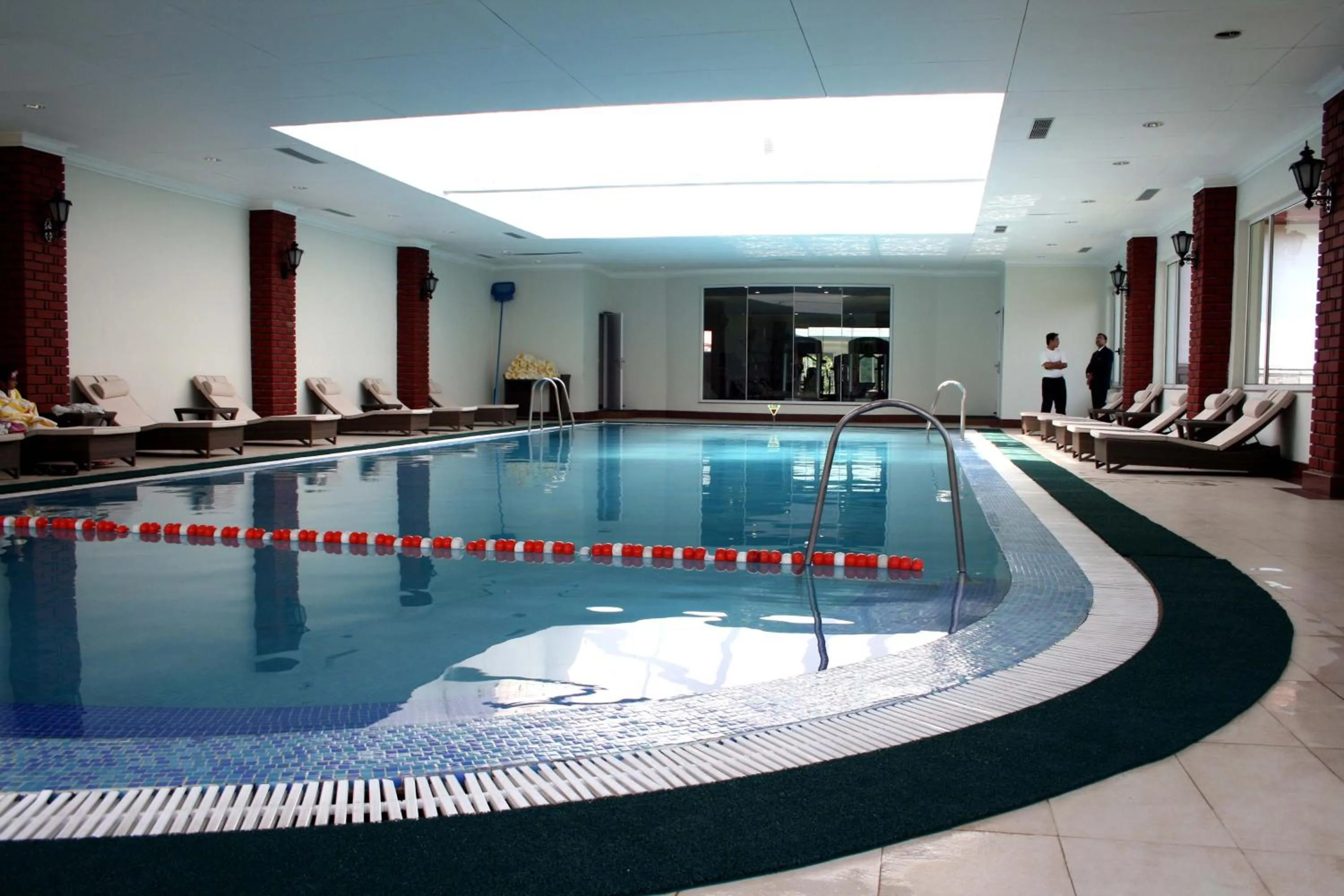 Swimming pool in The LaLit Grand Palace Srinagar