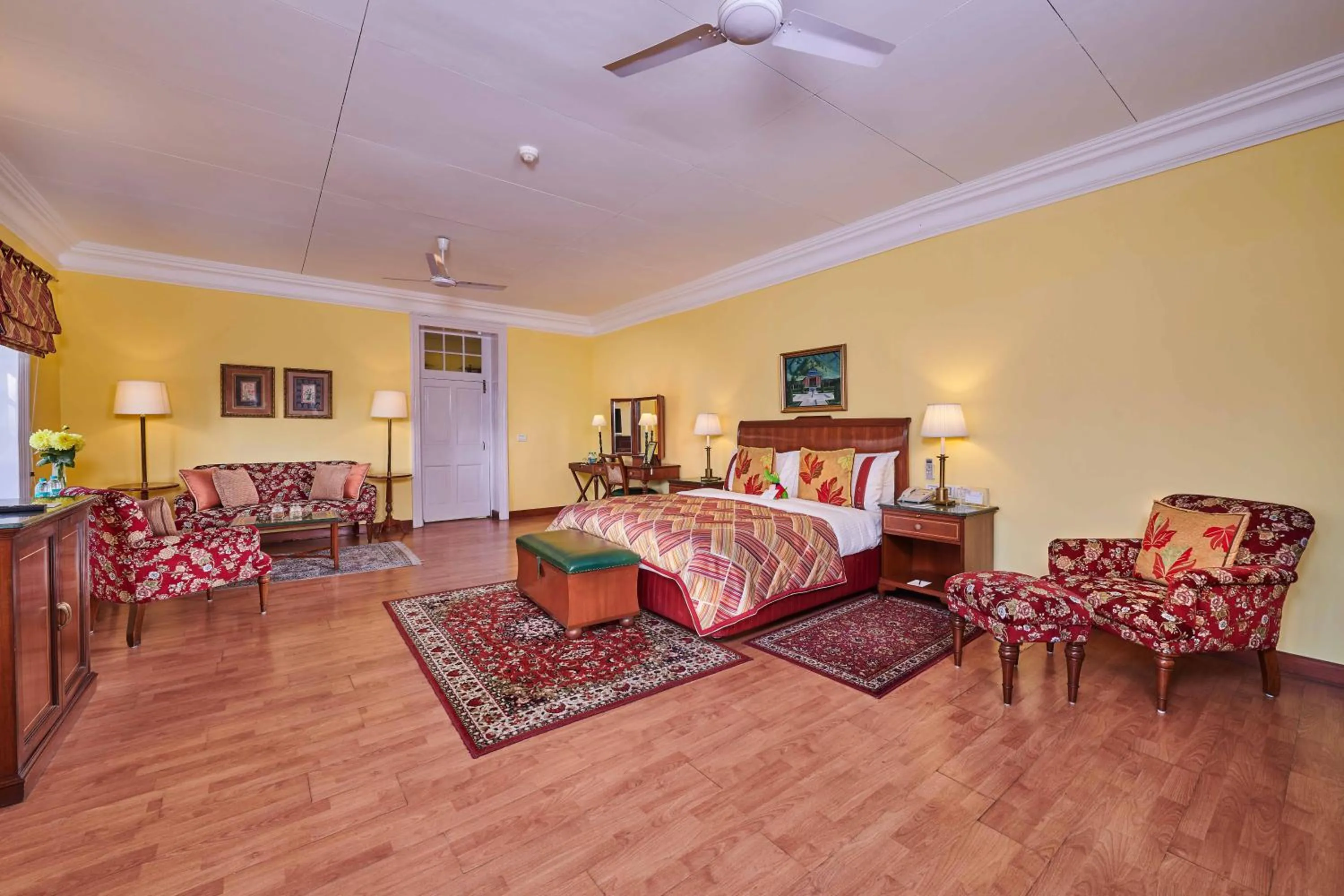 Bed in The LaLit Grand Palace Srinagar