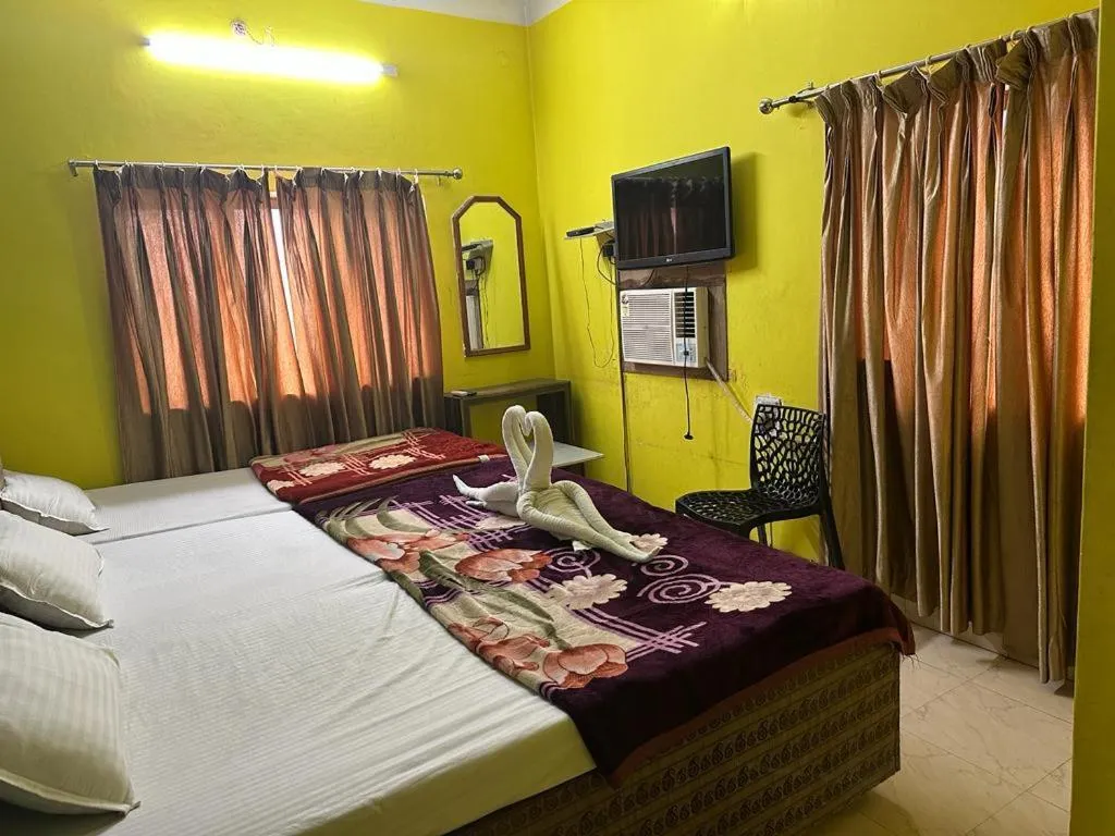 Bed in Ganga Fuji Home