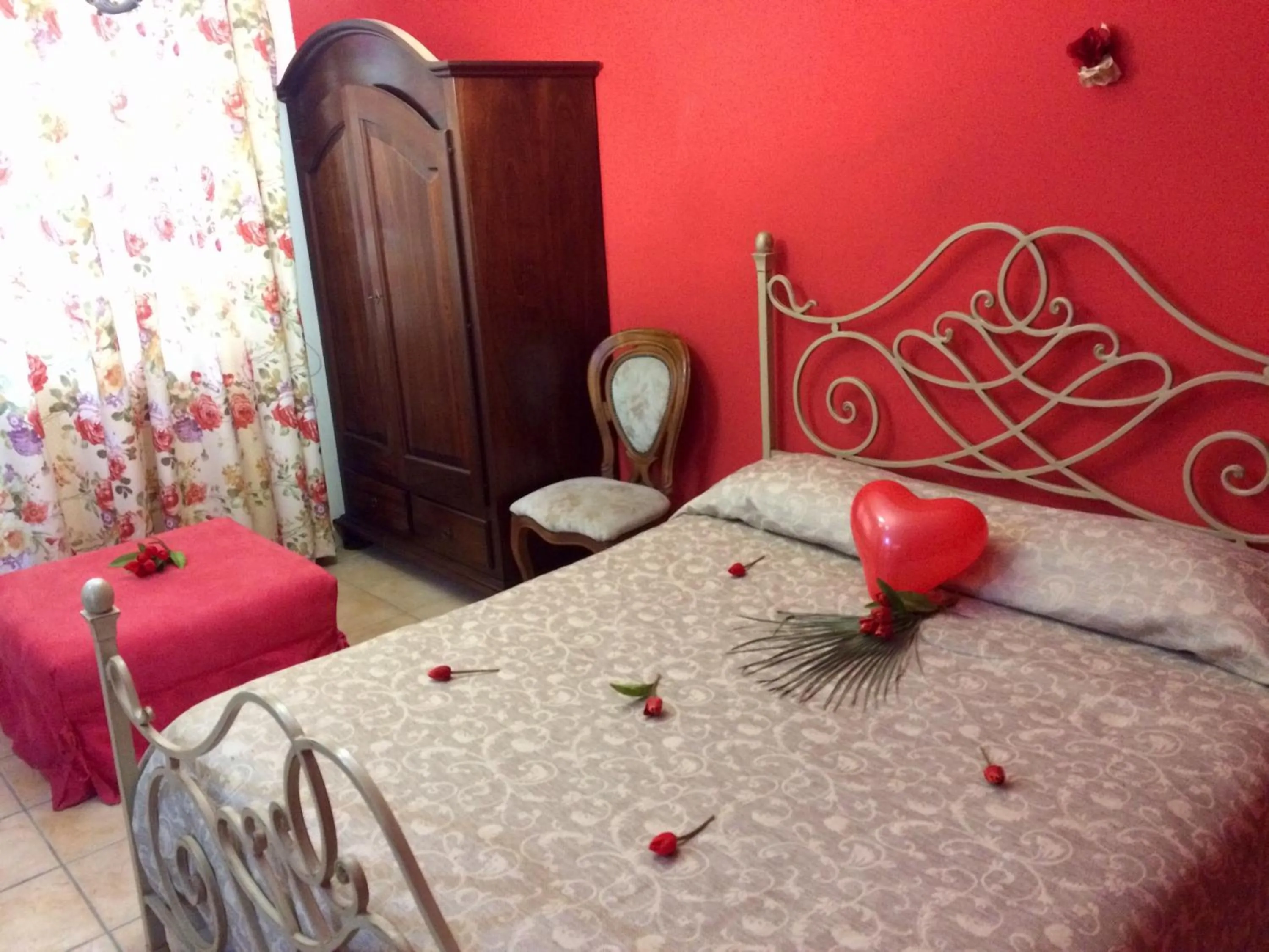 Photo of the whole room, Bed in Affittacamere Varone