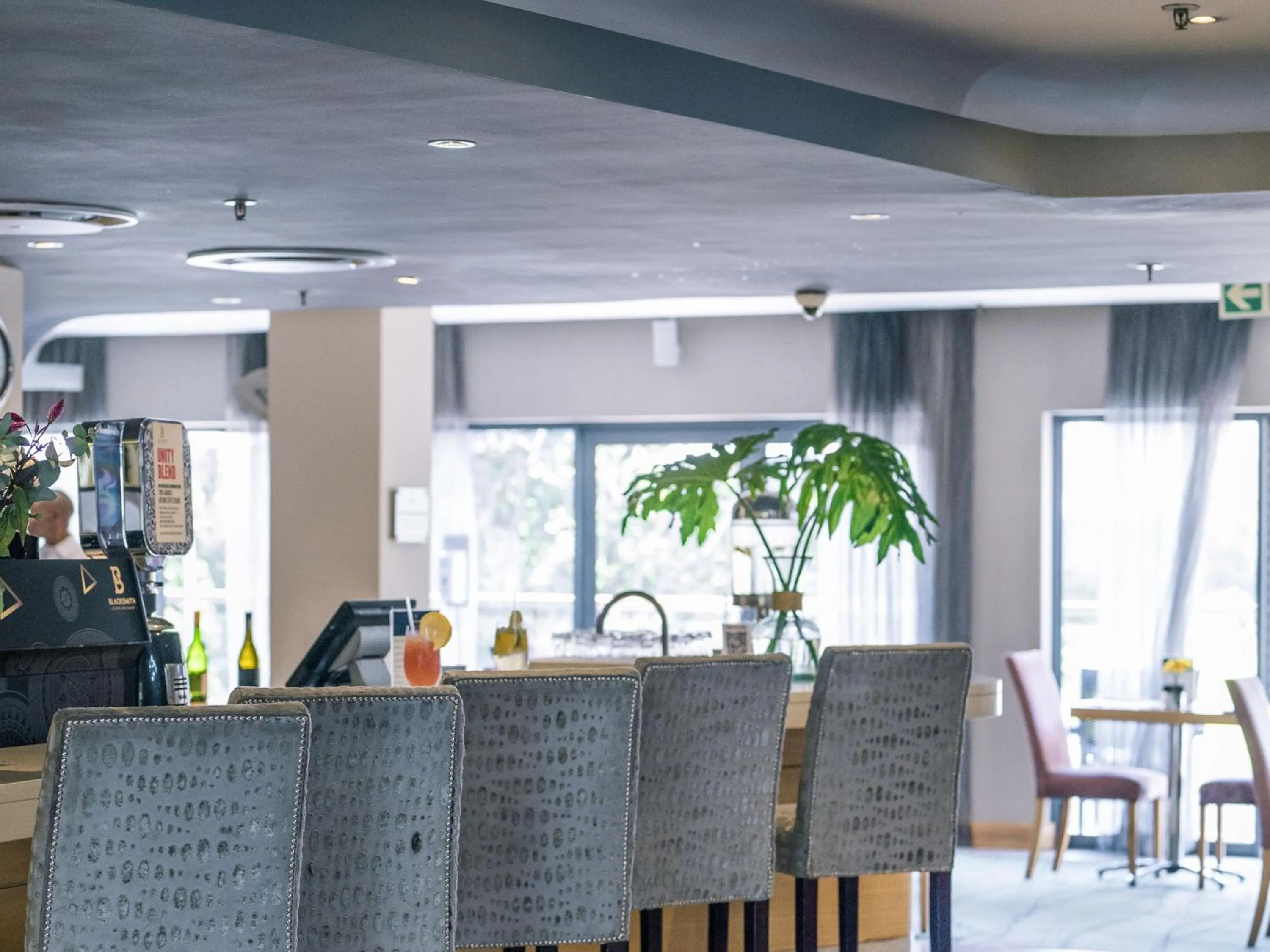 Lounge or bar in ANEW Hotel Roodepoort Johannesburg