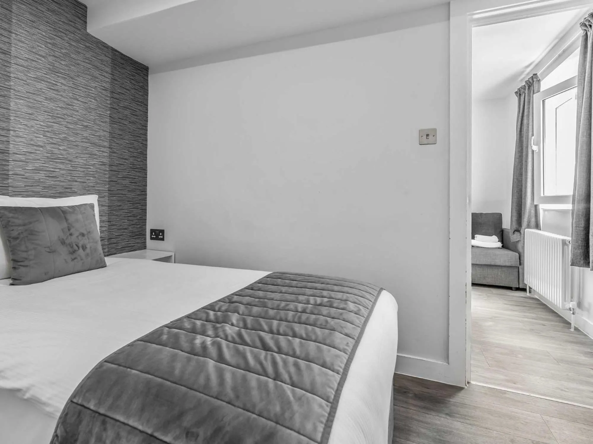 Bed in Chelsea Cloisters Serviced Apartments