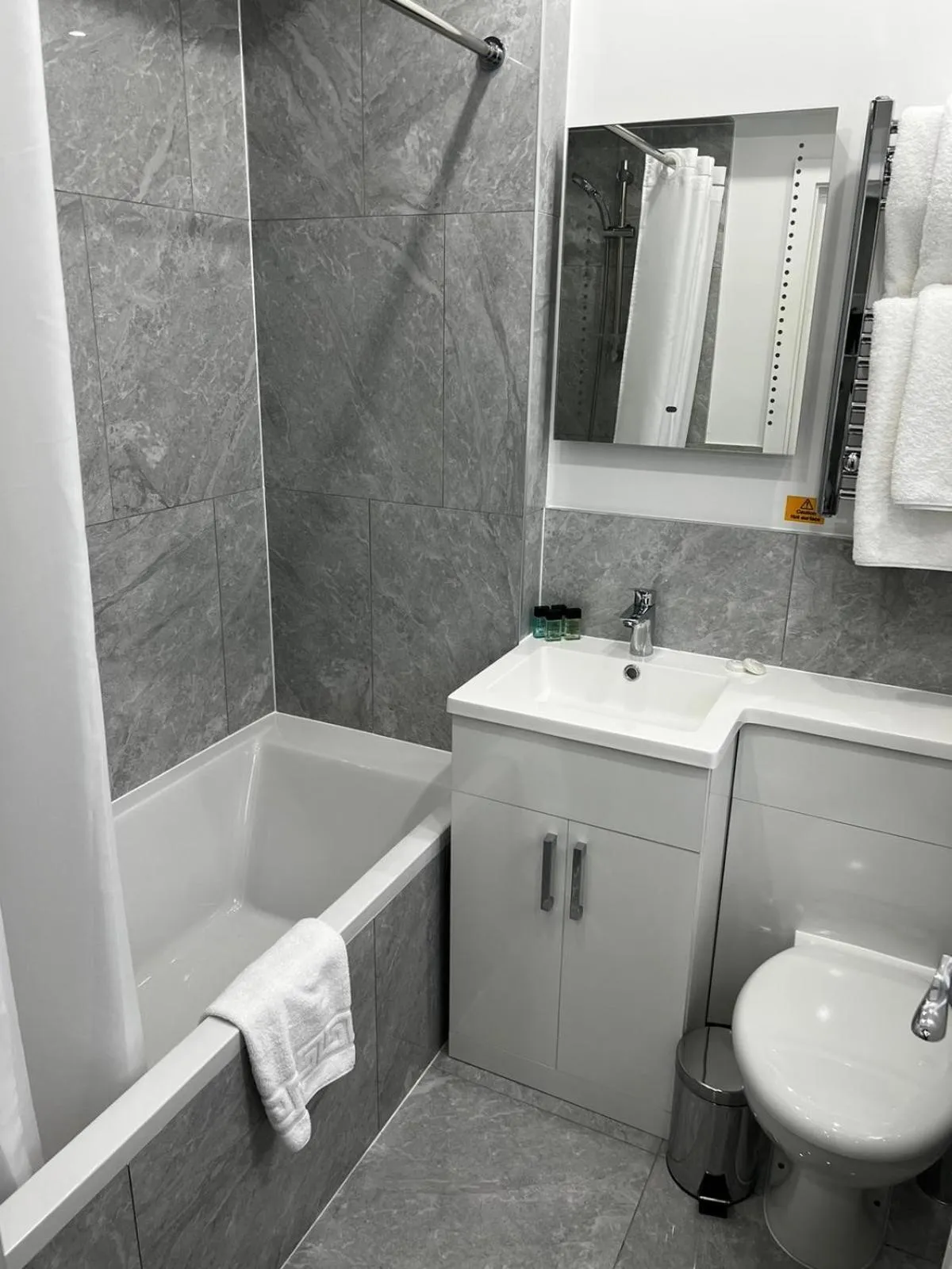 Bathroom in Chelsea Cloisters Serviced Apartments