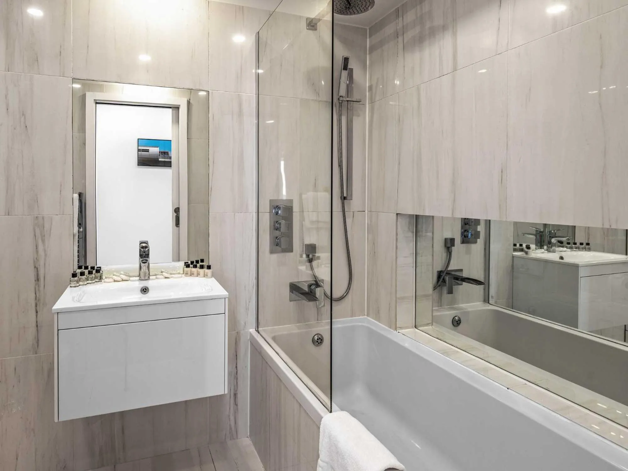 Shower in Chelsea Cloisters Serviced Apartments