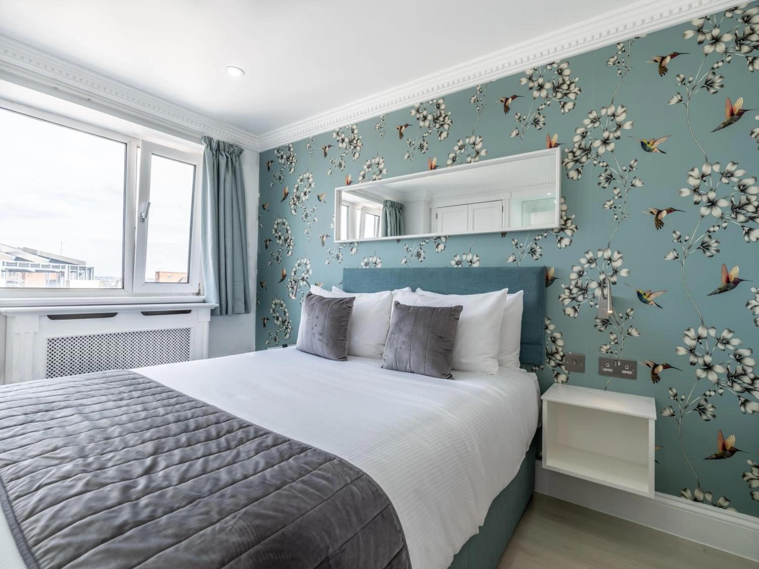 Bedroom, Bed in Chelsea Cloisters Serviced Apartments