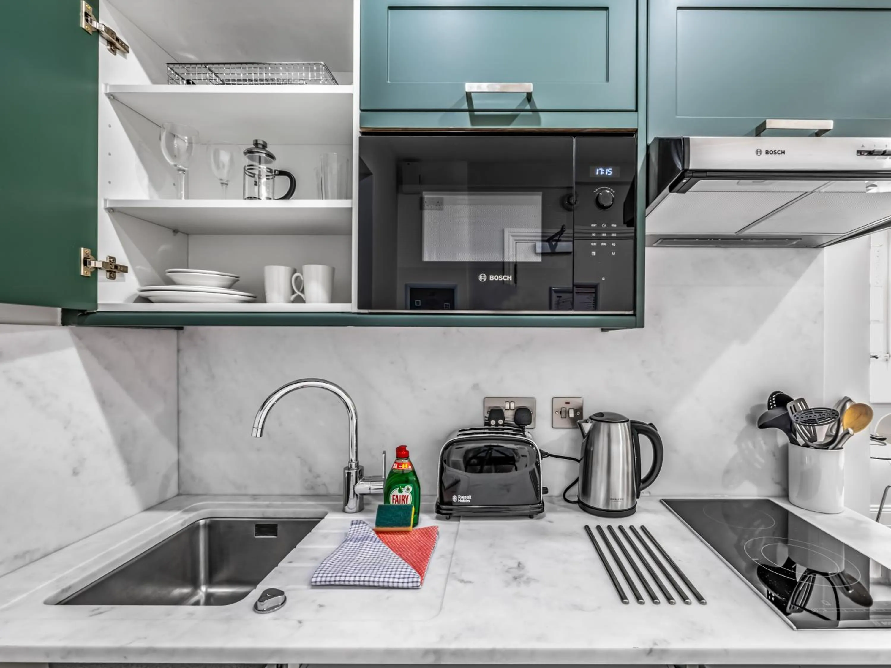 kitchen in Chelsea Cloisters Serviced Apartments