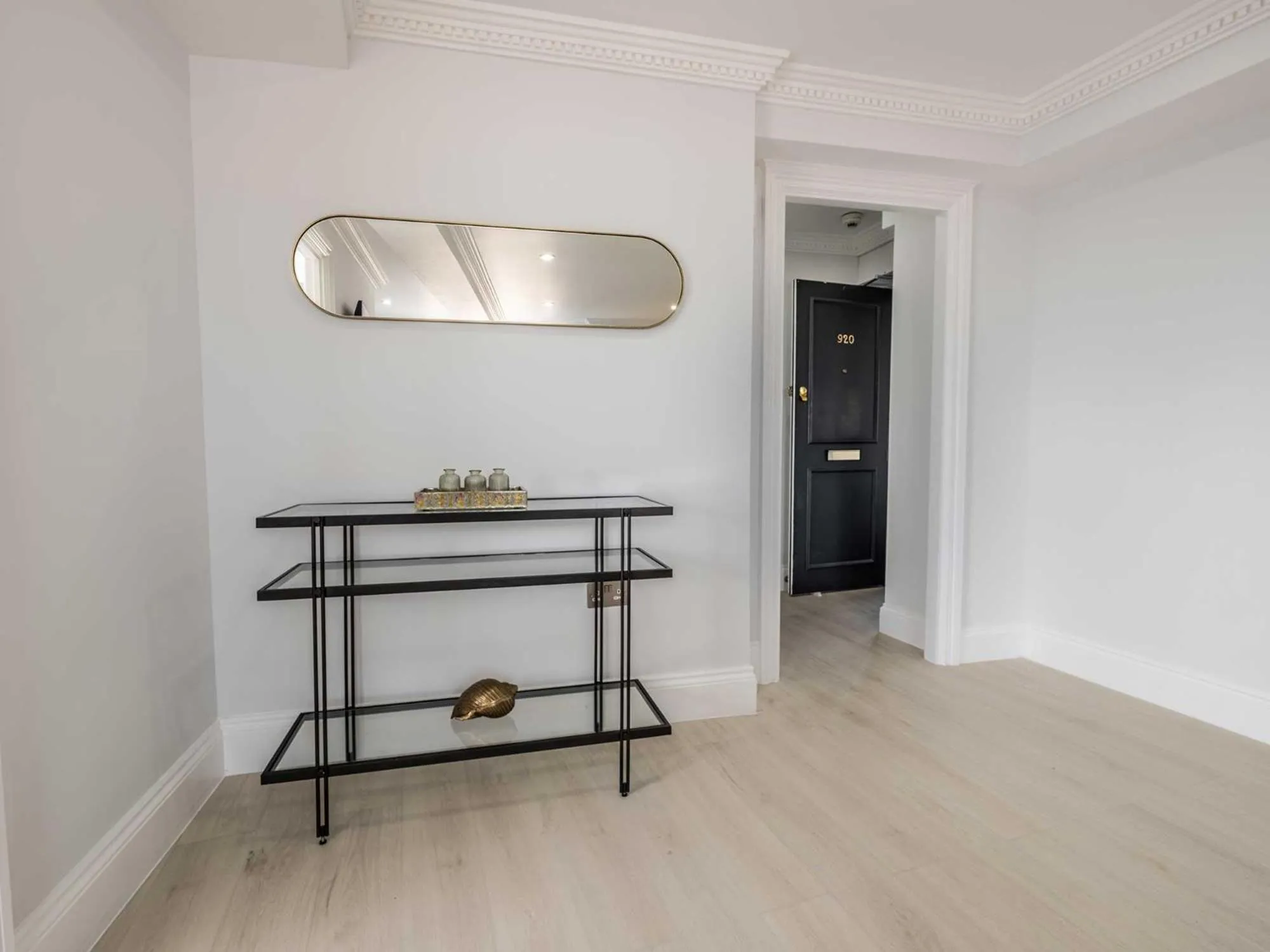 Living room in Chelsea Cloisters Serviced Apartments