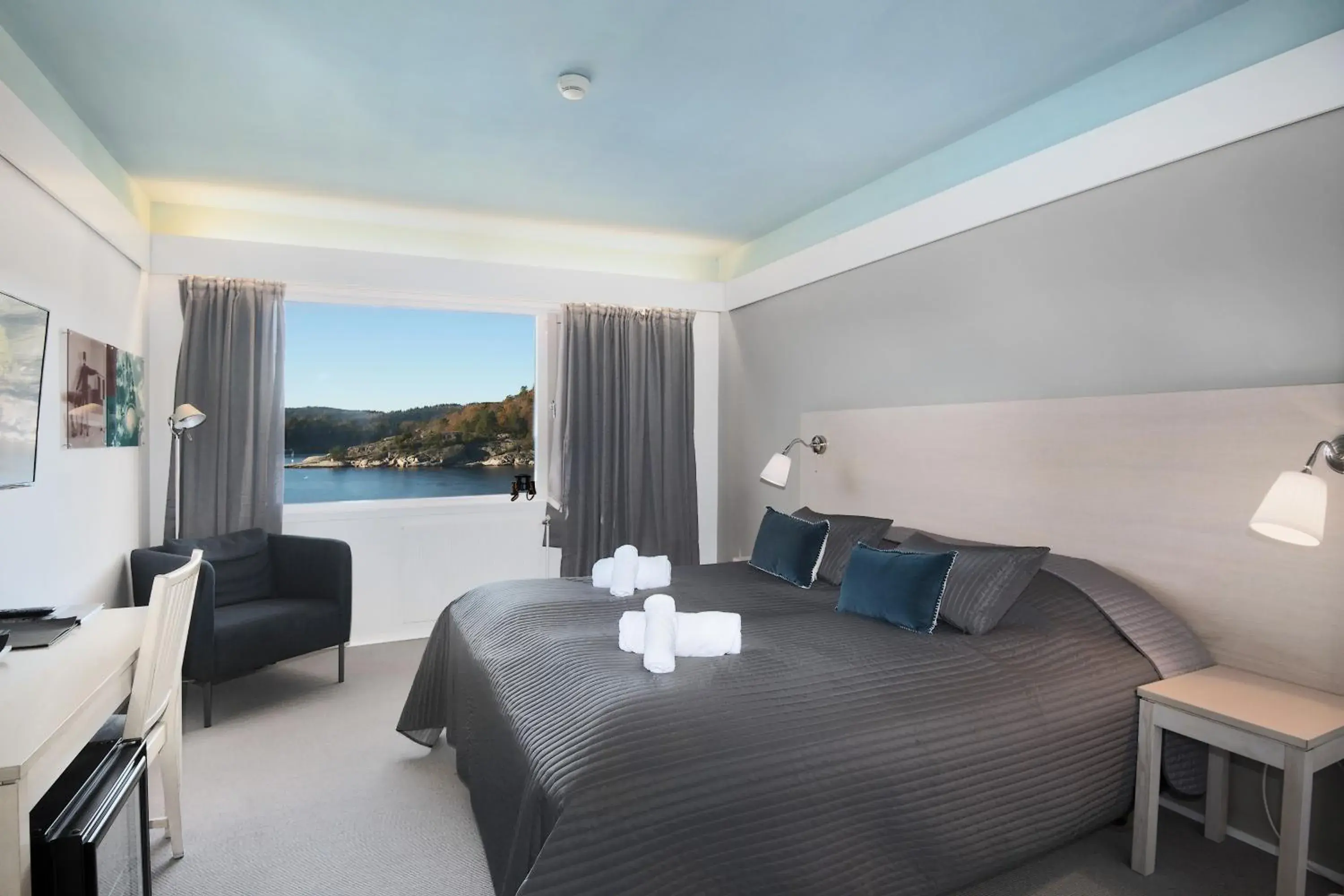 Deluxe Double Room - single occupancy in Oscarsborg Castle Hotel & Resort Deluxe Double Room - single occupancy in Oscarsborg Castle Hotel & Resort