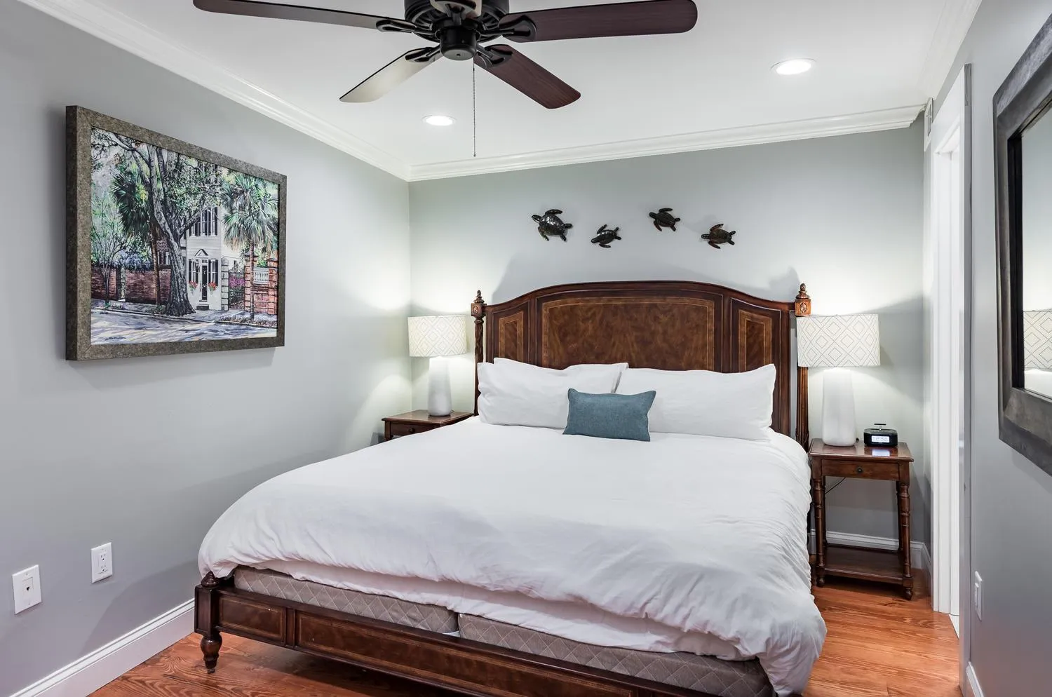 Bed in The Quarters on Vendue