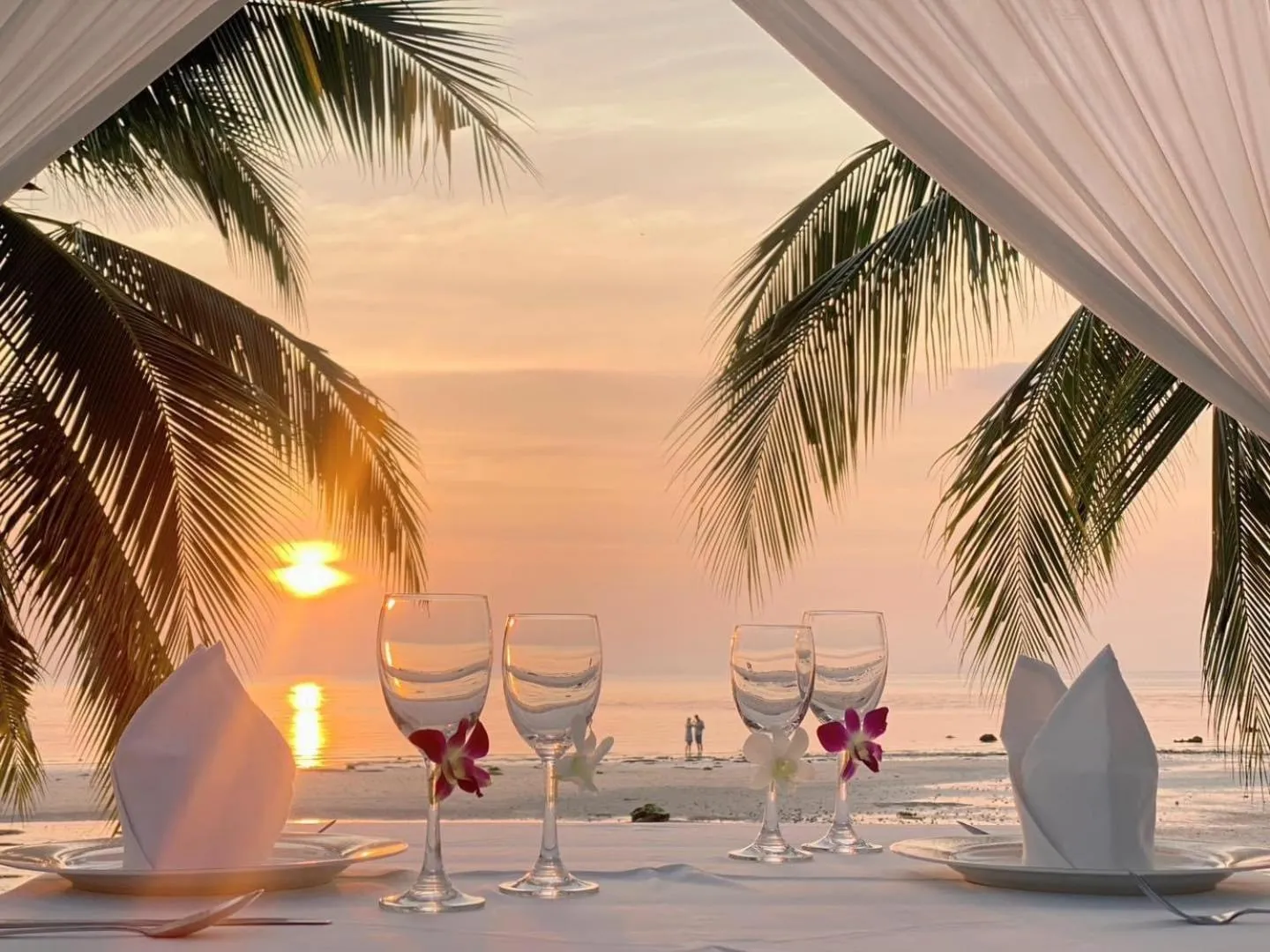 Restaurant/places to eat in Am Samui Resort Taling Ngam