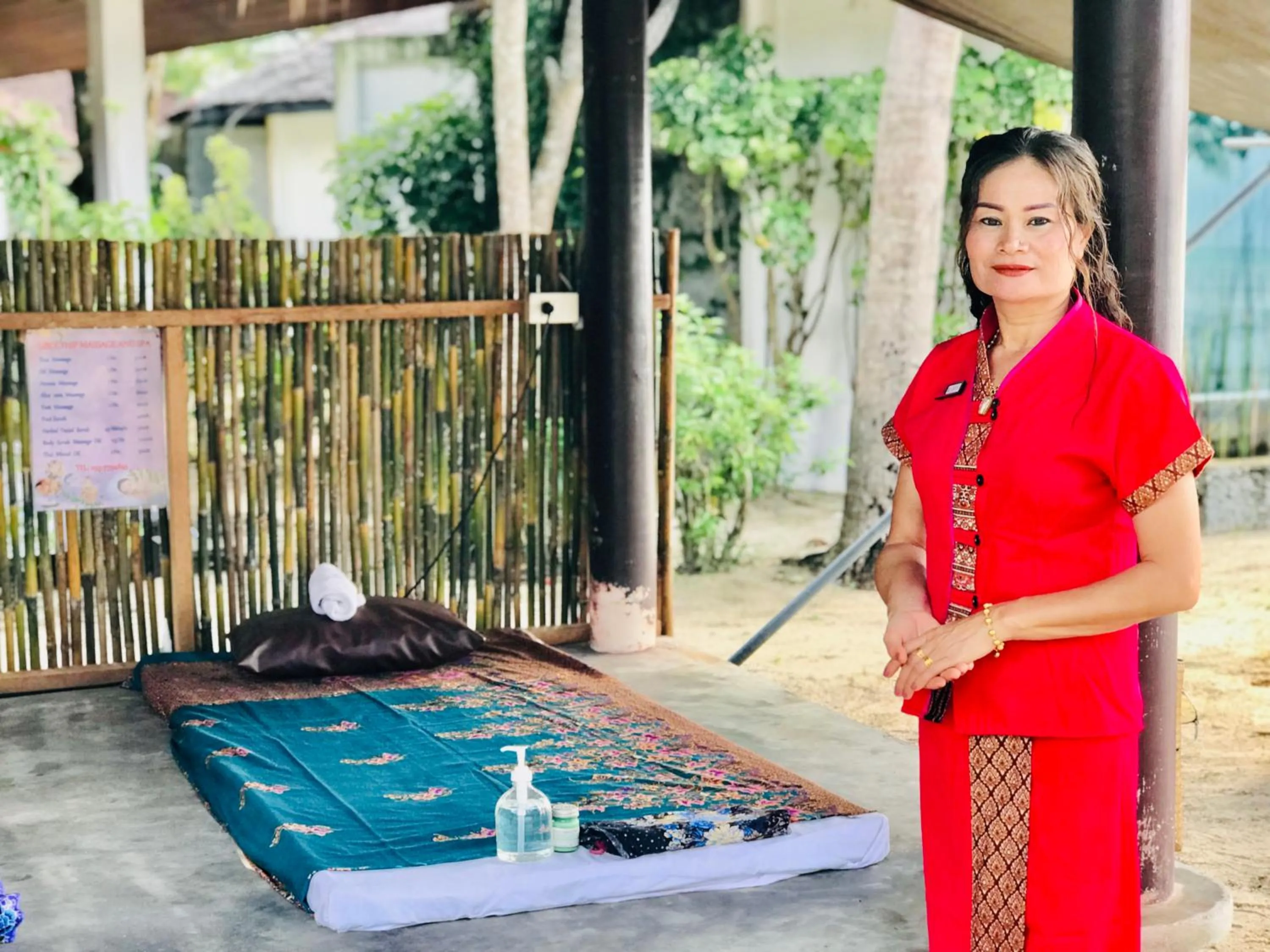 Massage in Am Samui Resort Taling Ngam