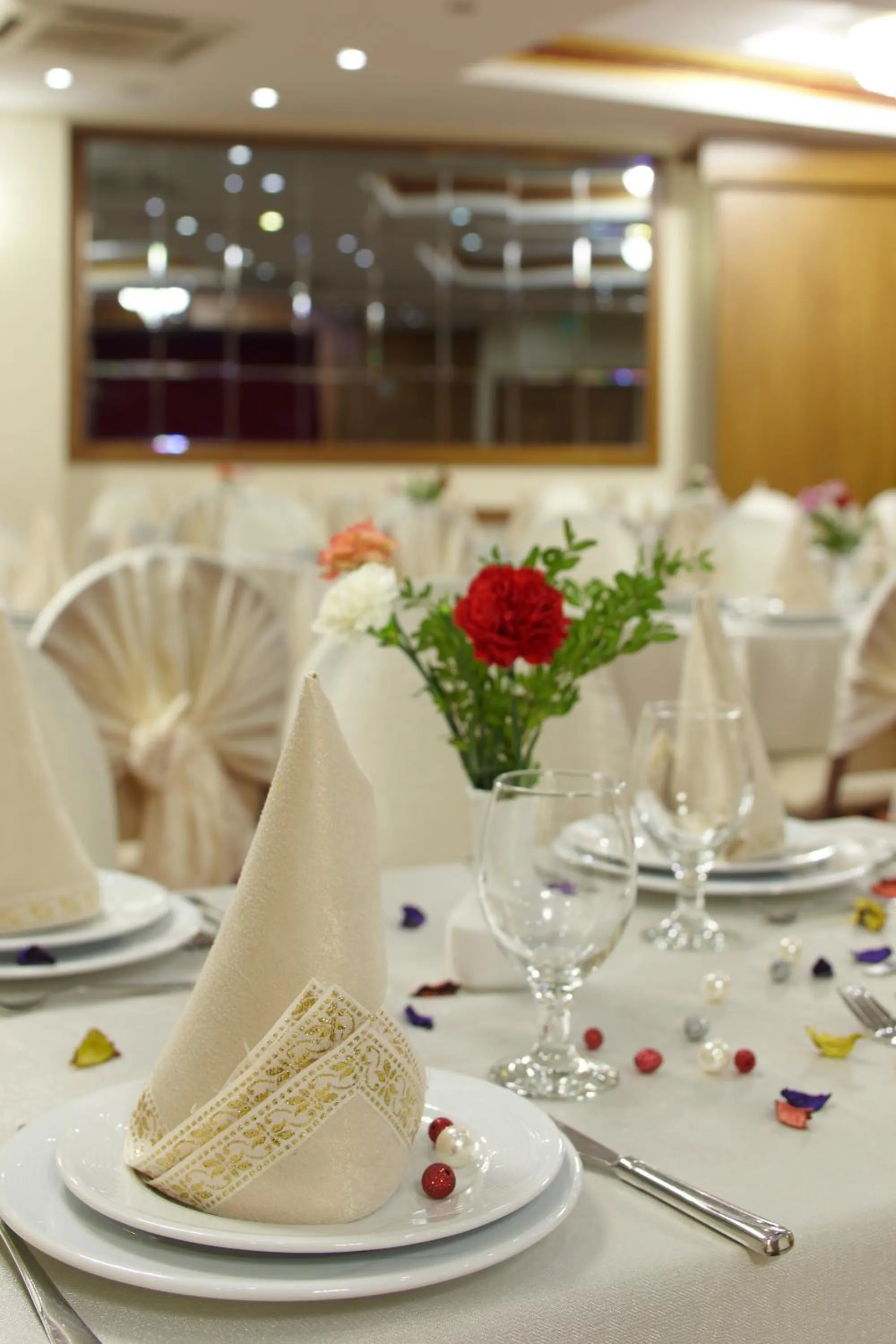 Restaurant/places to eat in Buruciye Hotel