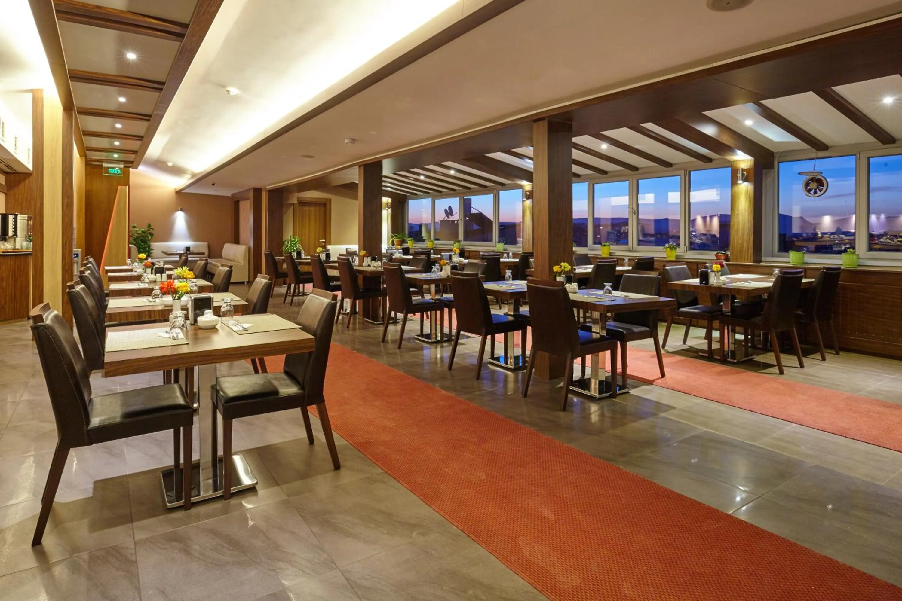 Restaurant/places to eat in Buruciye Hotel