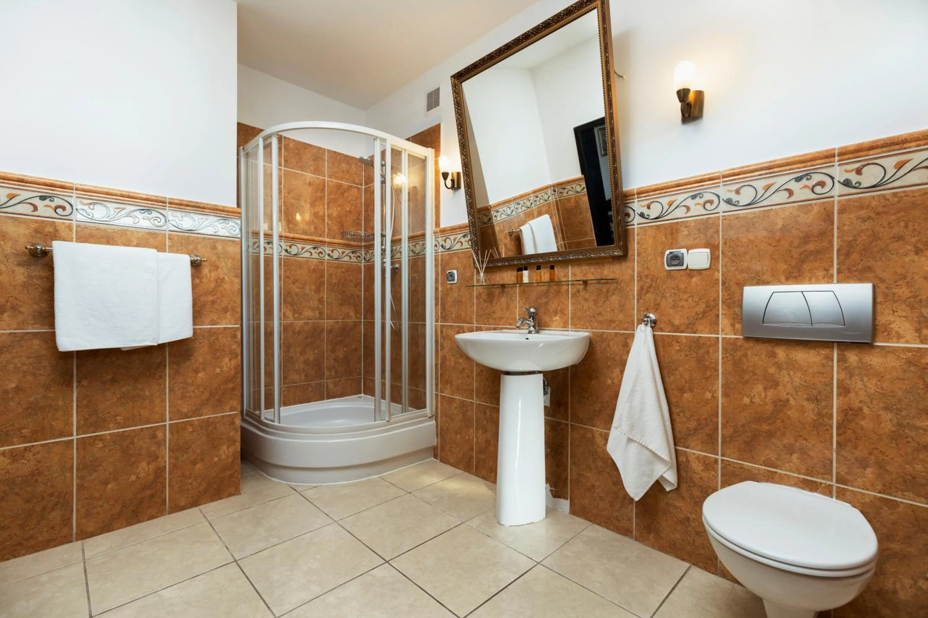 Villa Toscania-check in 24h