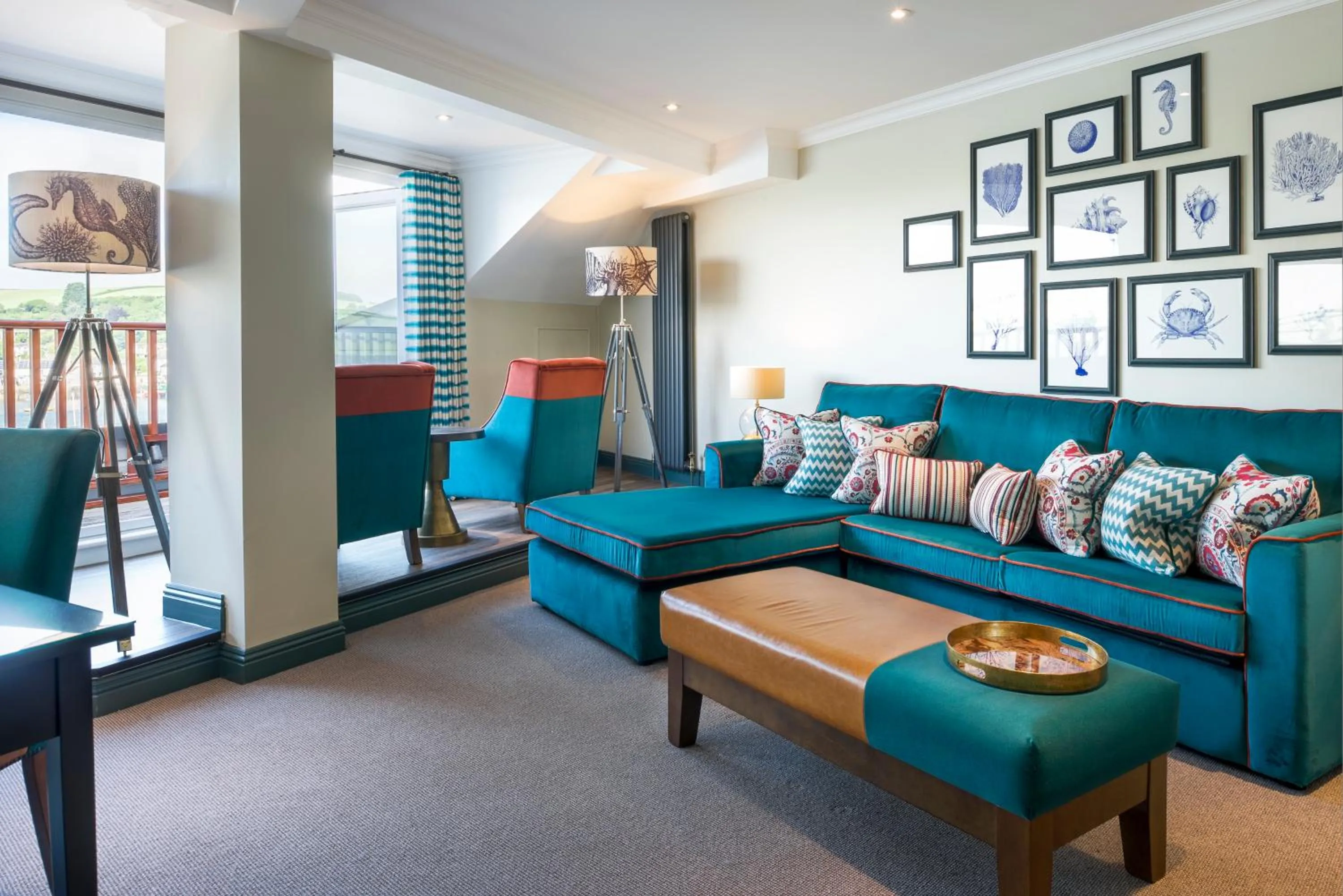 Living room in Greenbank Hotel