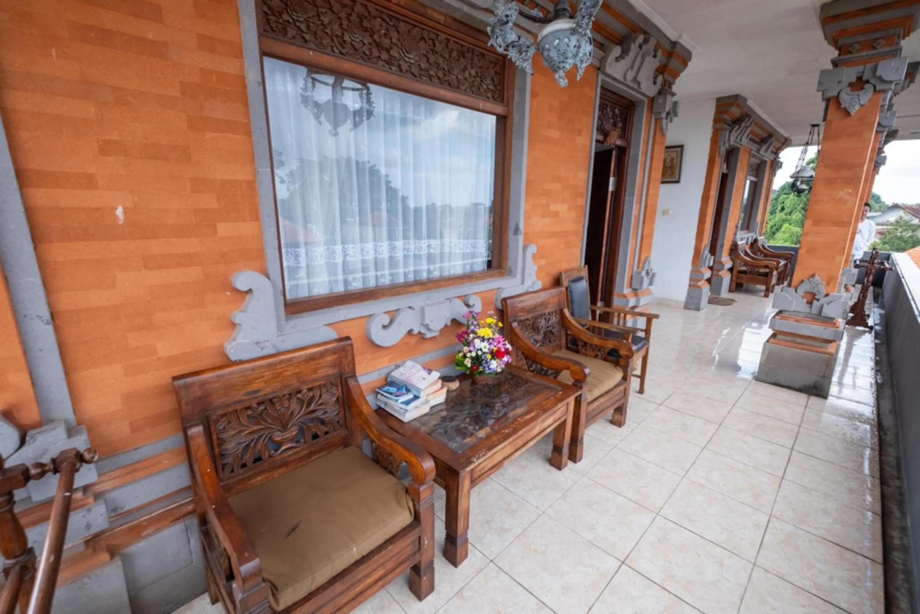 Seating area in Teba House Ubud by ecommerceloka - CHSE Certified