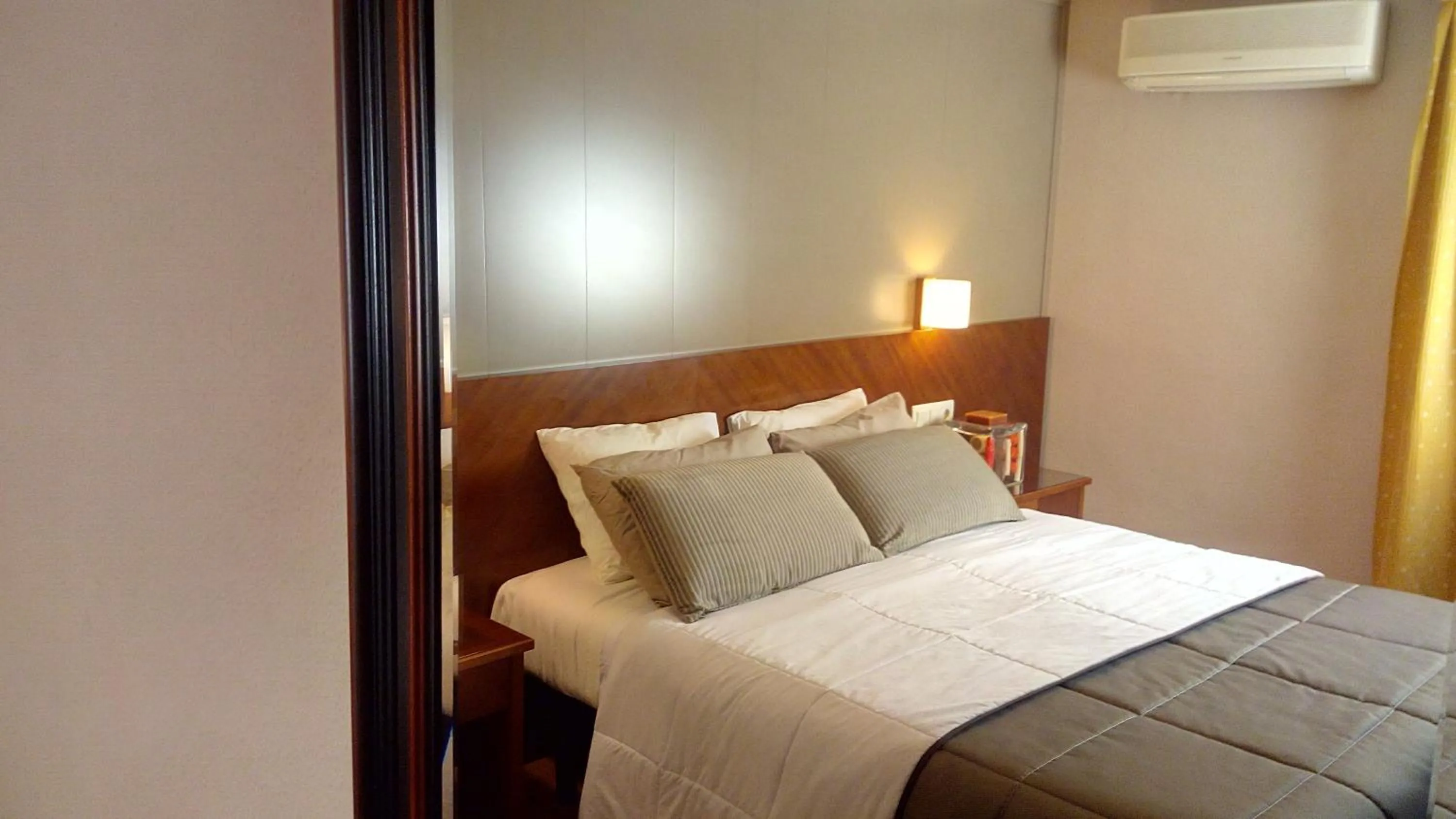 Bed in Hotel Avenida