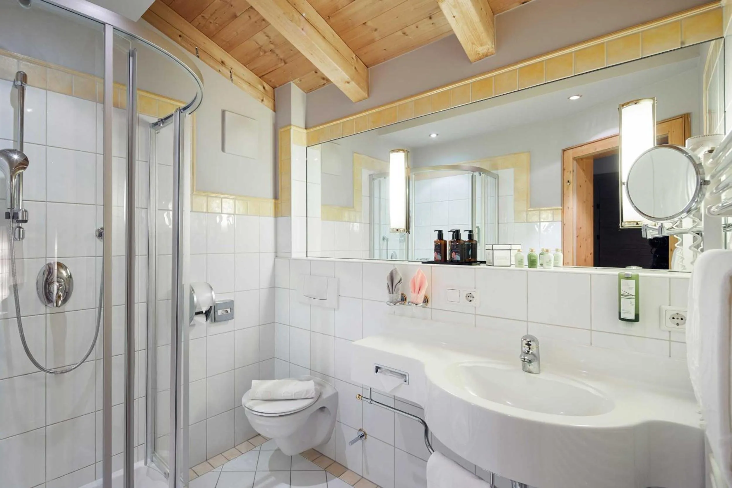 Bath in Adler Inn Tyrol Mountain Resort SUPERIOR