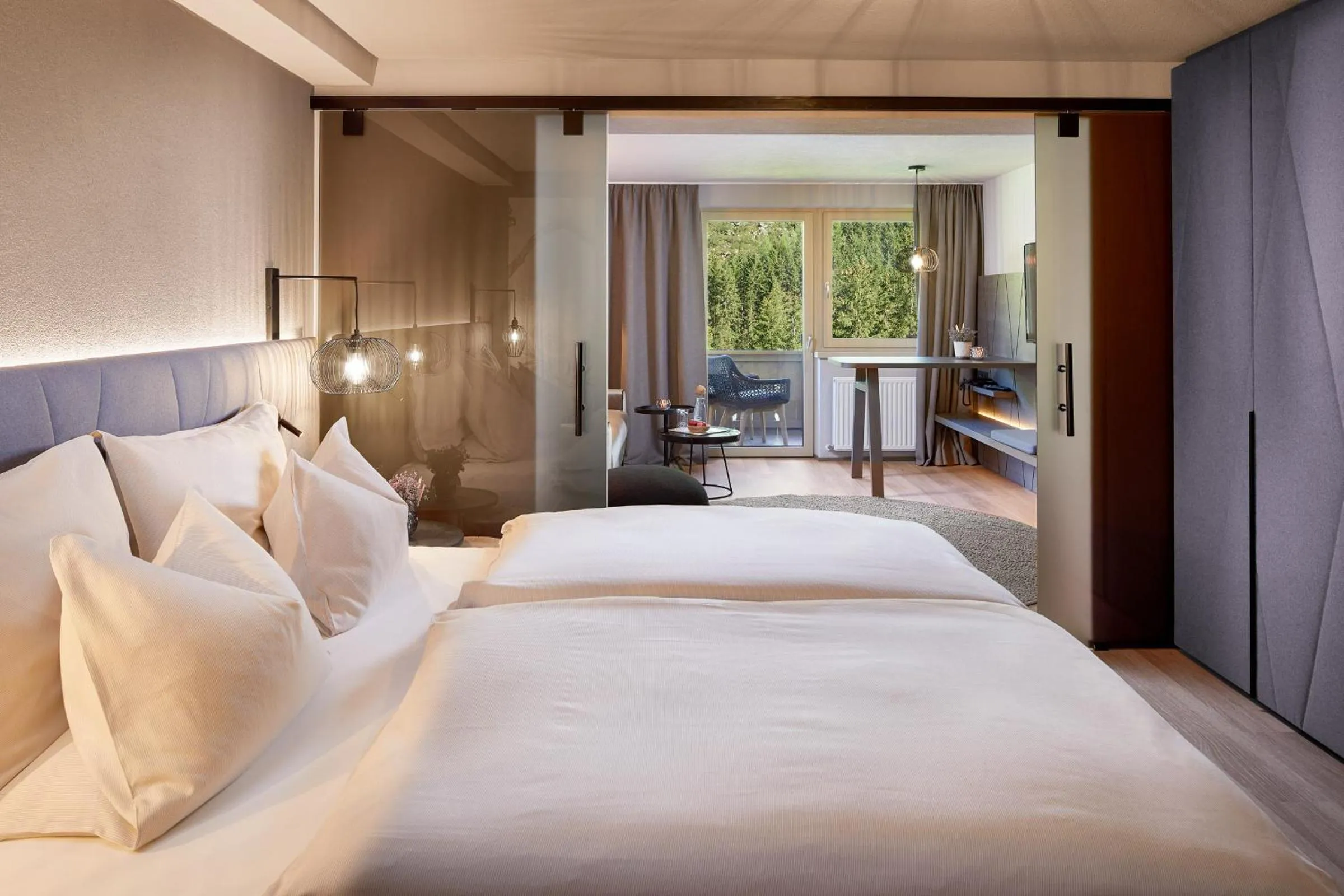 Bed in Adler Inn Tyrol Mountain Resort SUPERIOR