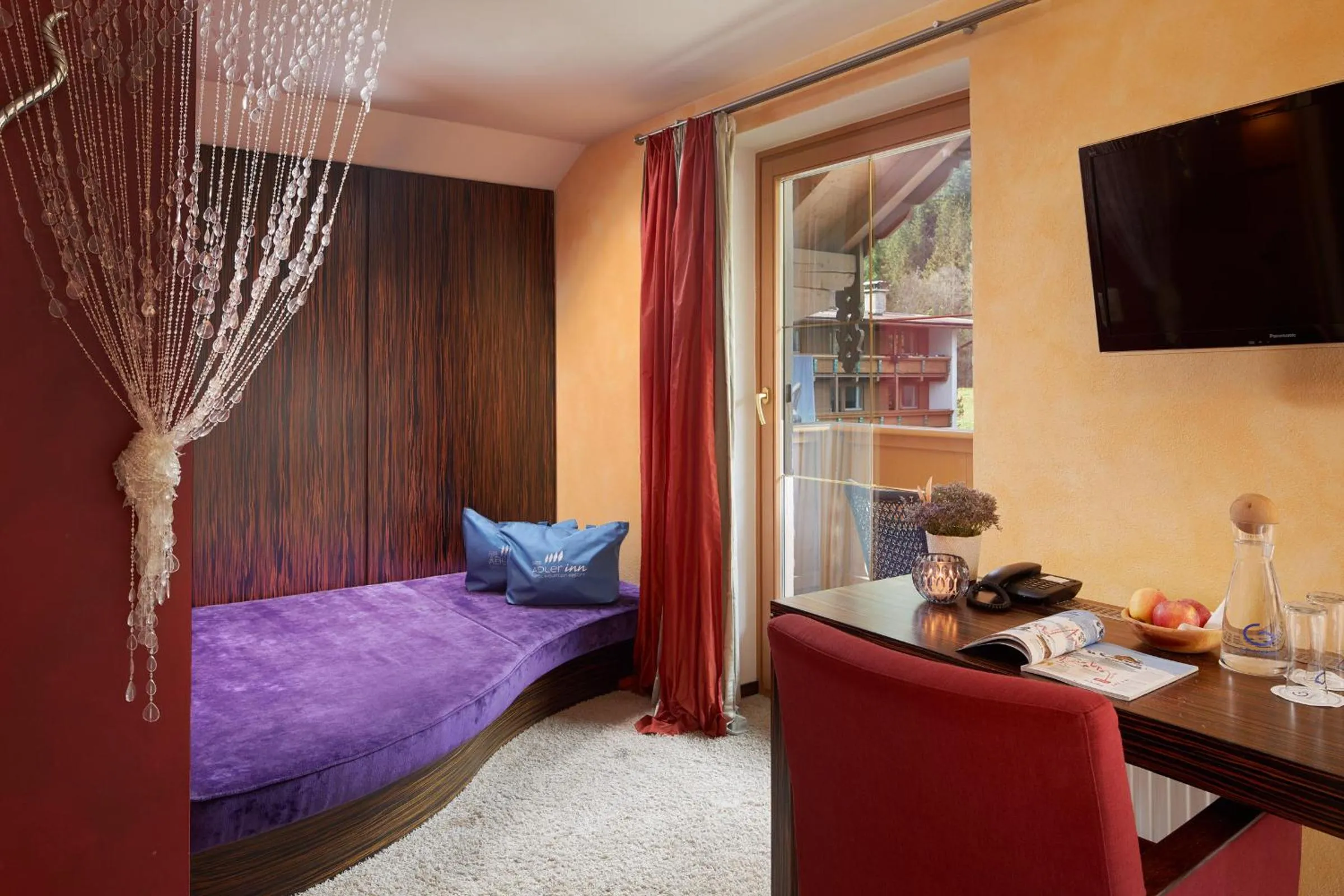 Living room, Bed in Adler Inn Tyrol Mountain Resort SUPERIOR