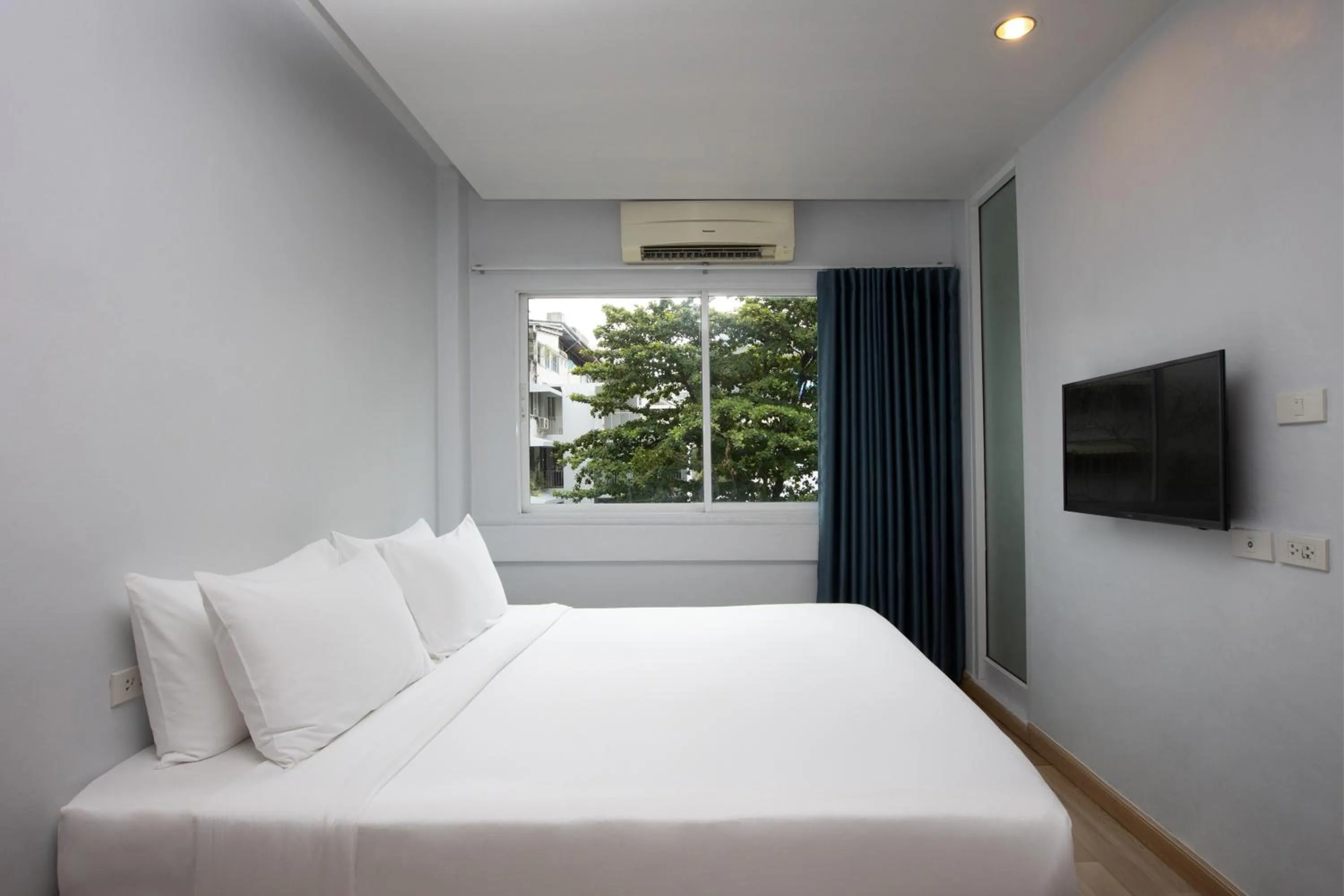 Bed in Nantra Silom