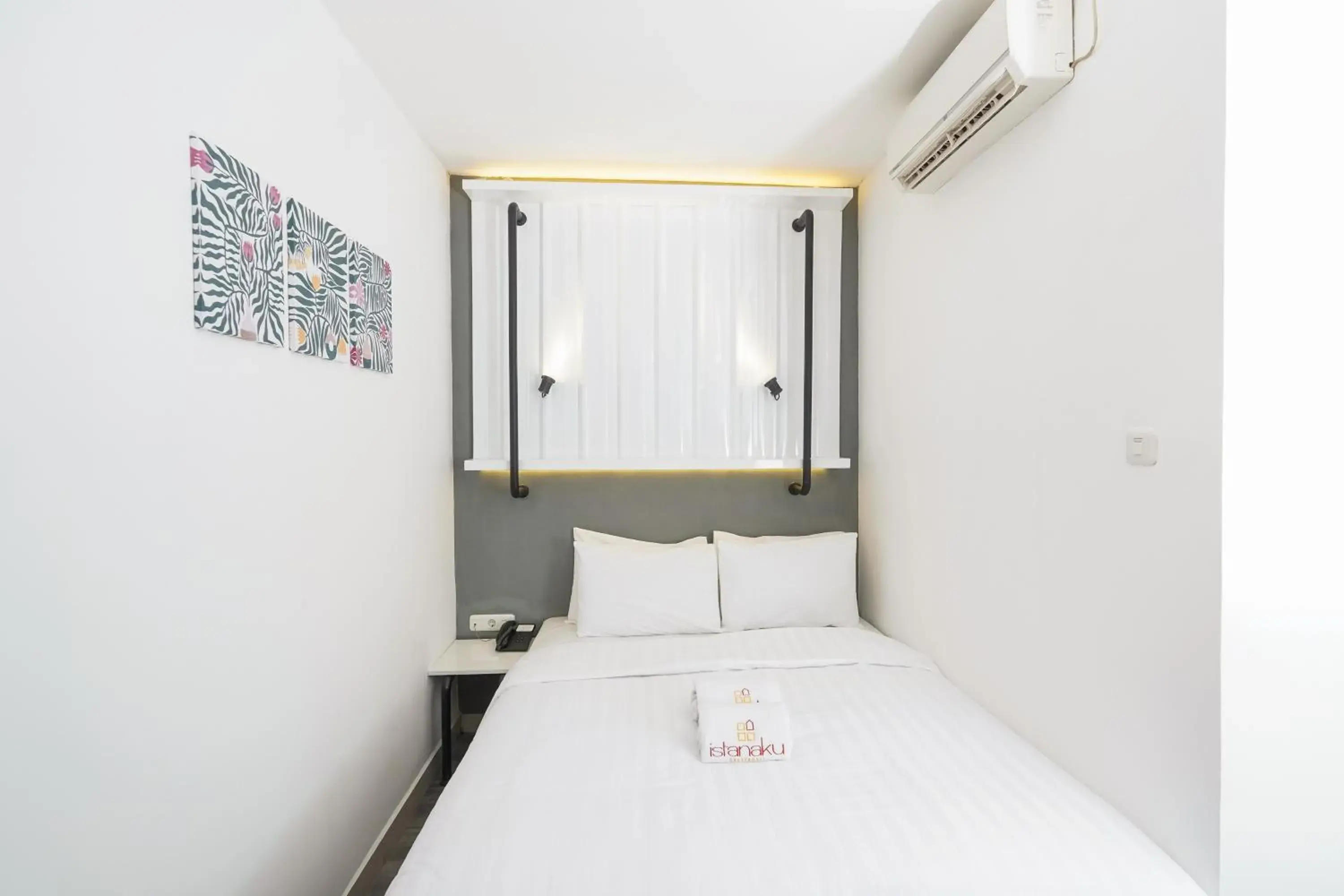 Economy Double Room in Istanaku Economy Double Room in Istanaku