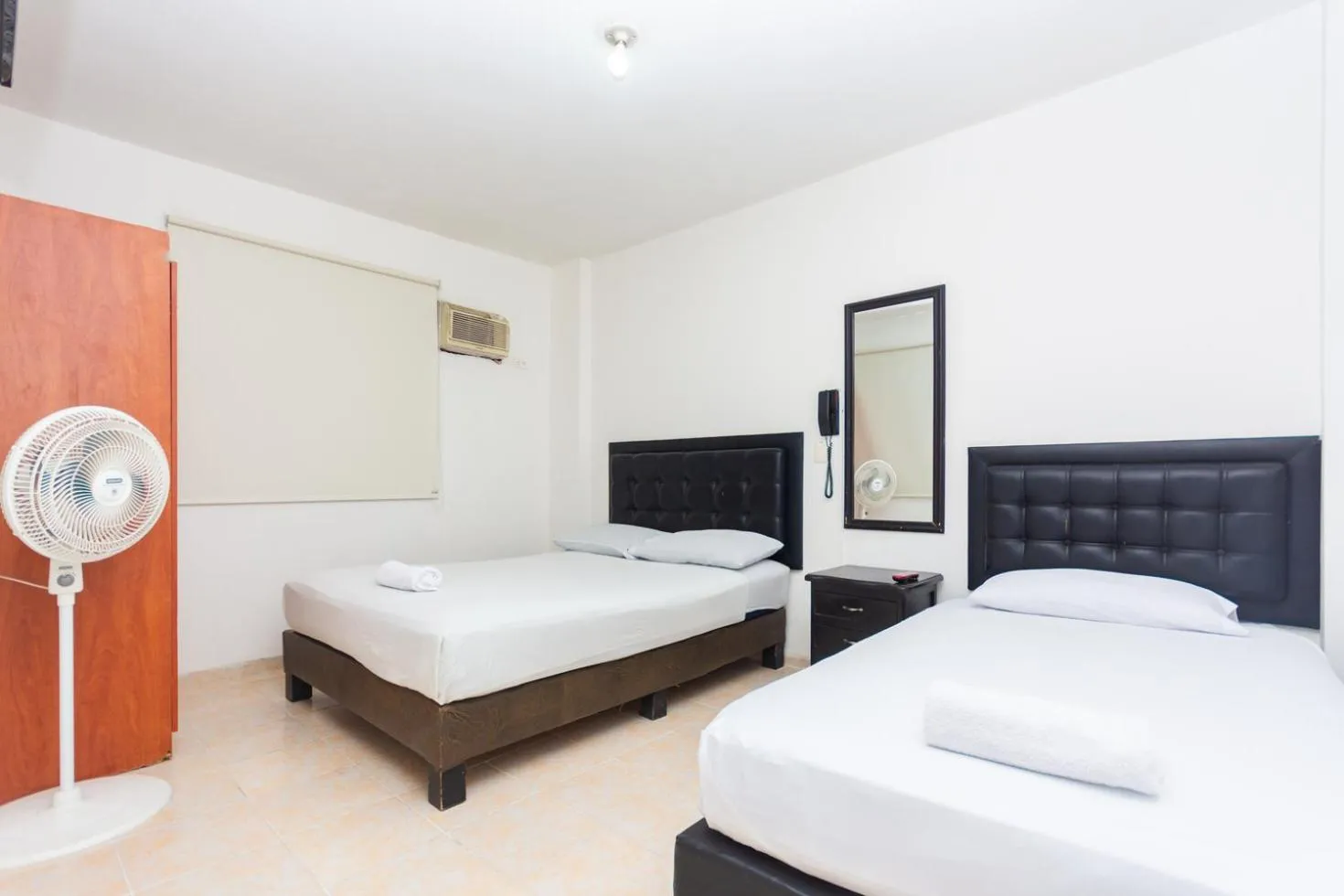 Bed in Hotel Villa Real