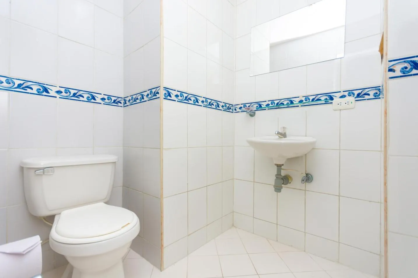 Toilet in Hotel Villa Real