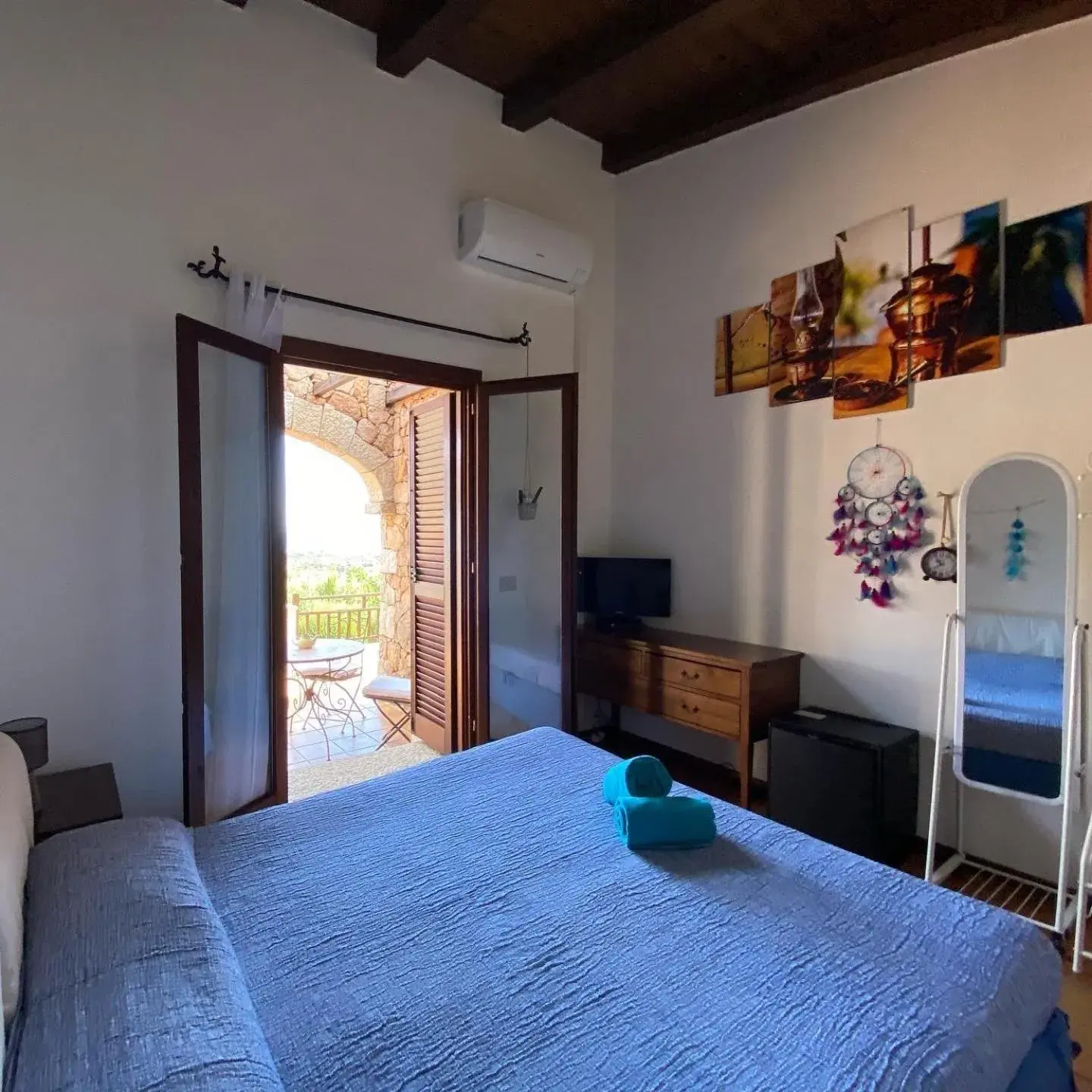 Double Room with Private External Bathroom in Villa Acchiappasogni Double Room with Private External Bathroom in Villa Acchiappasogni