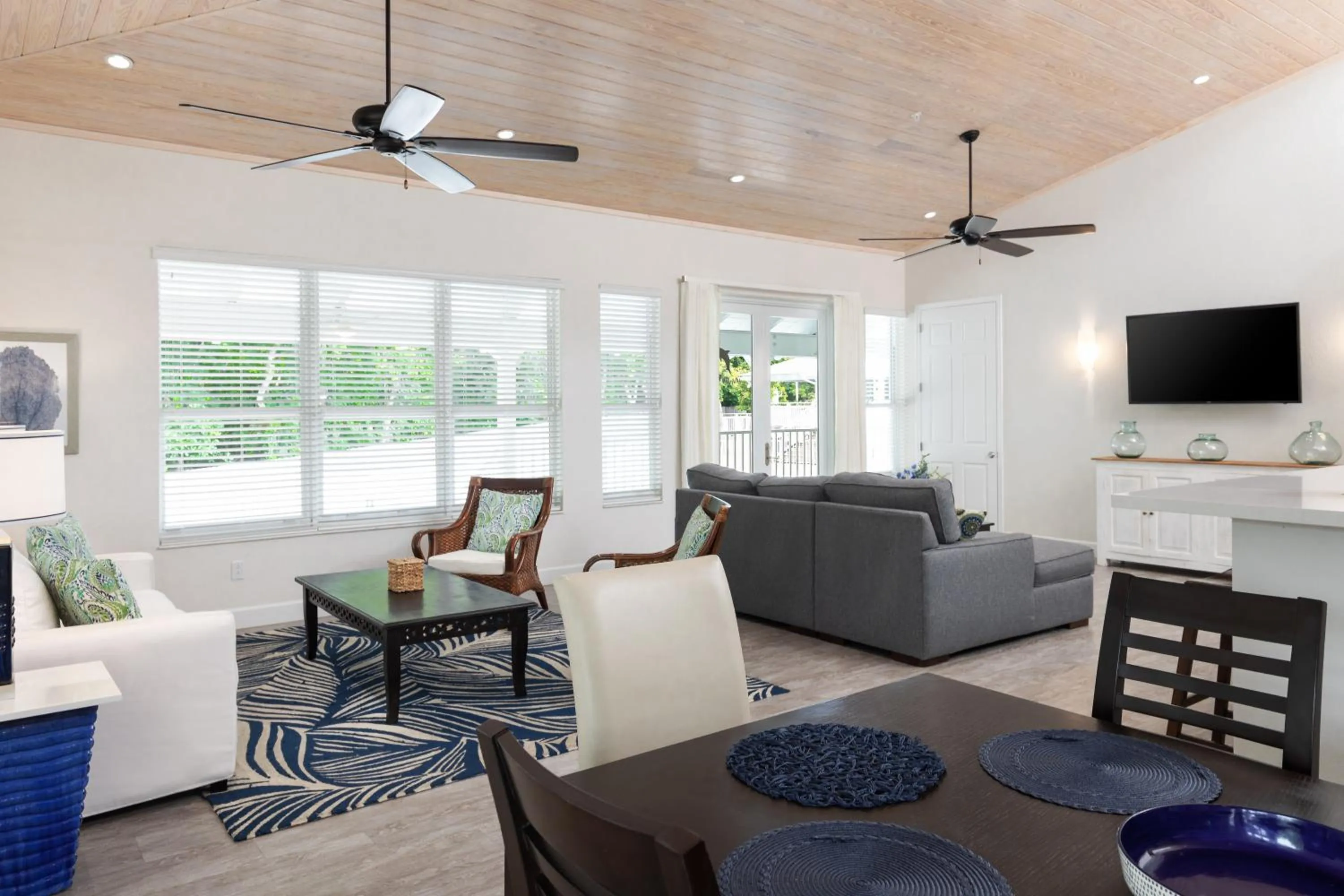 Dolphin Point Villas