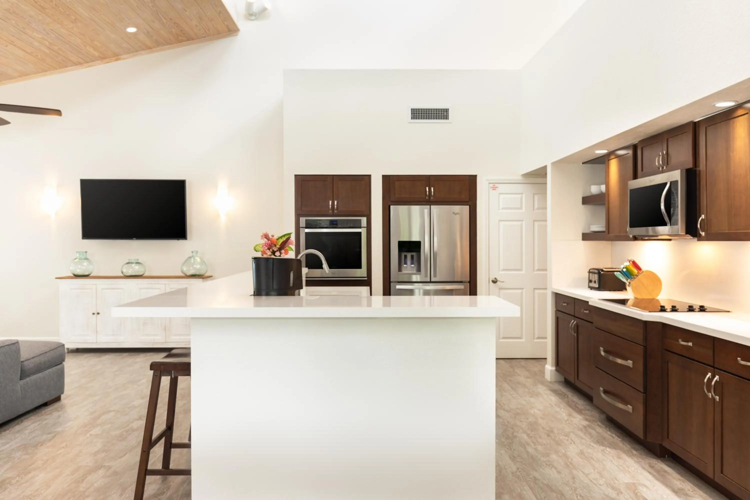 Dolphin Point Villas