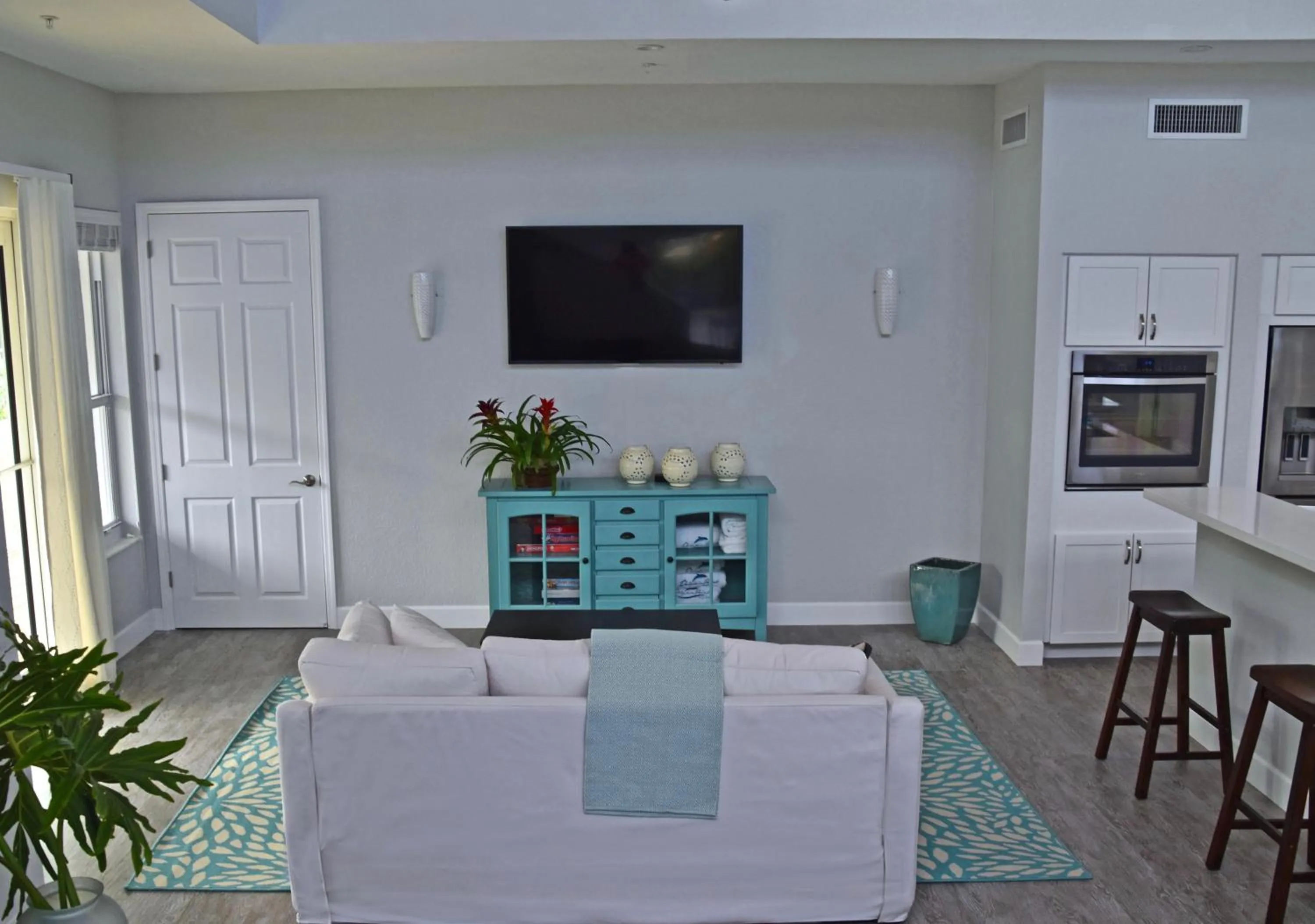 Living room in Dolphin Point Villas