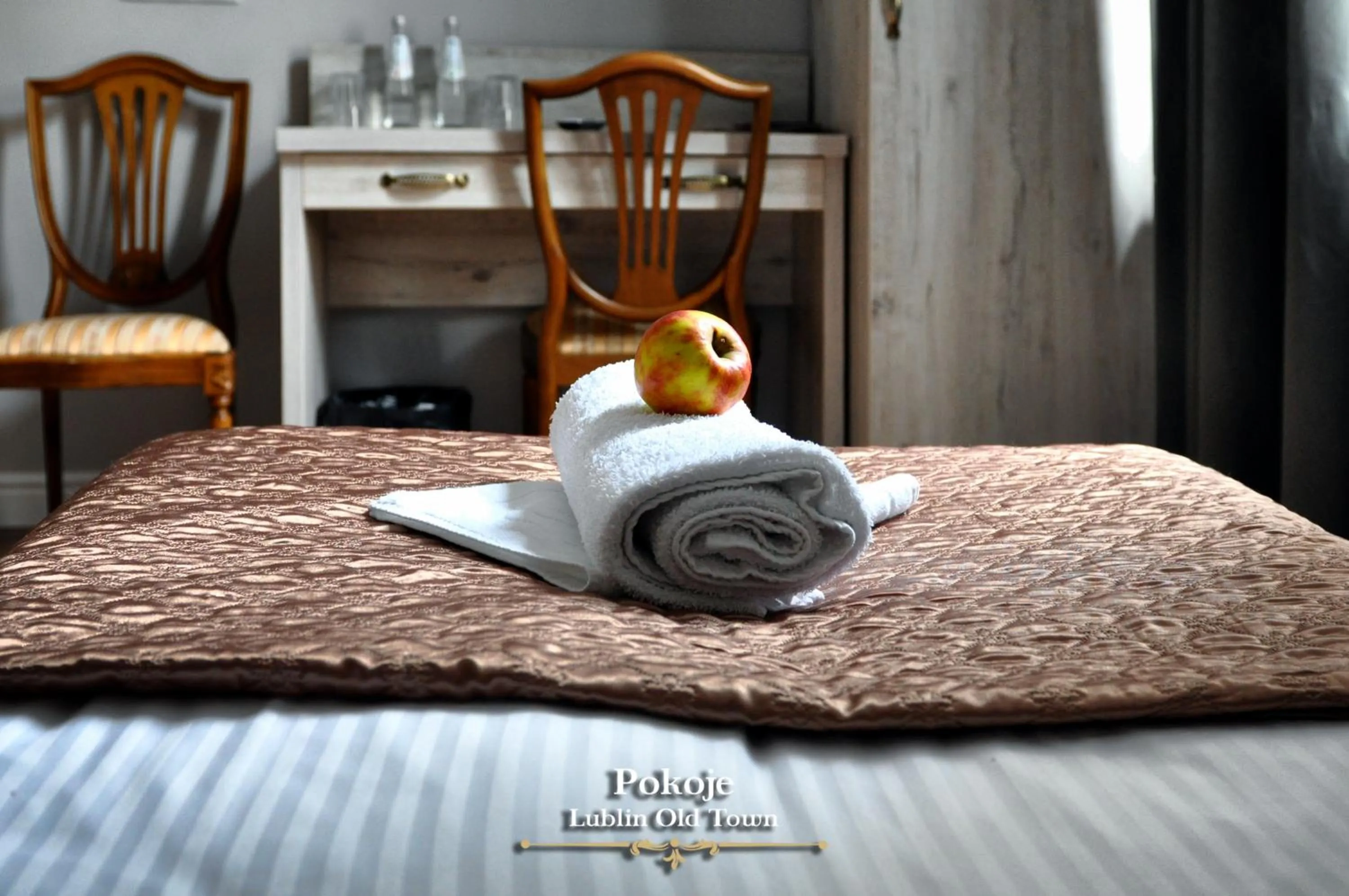 Bed in Lublin Old Town Rooms