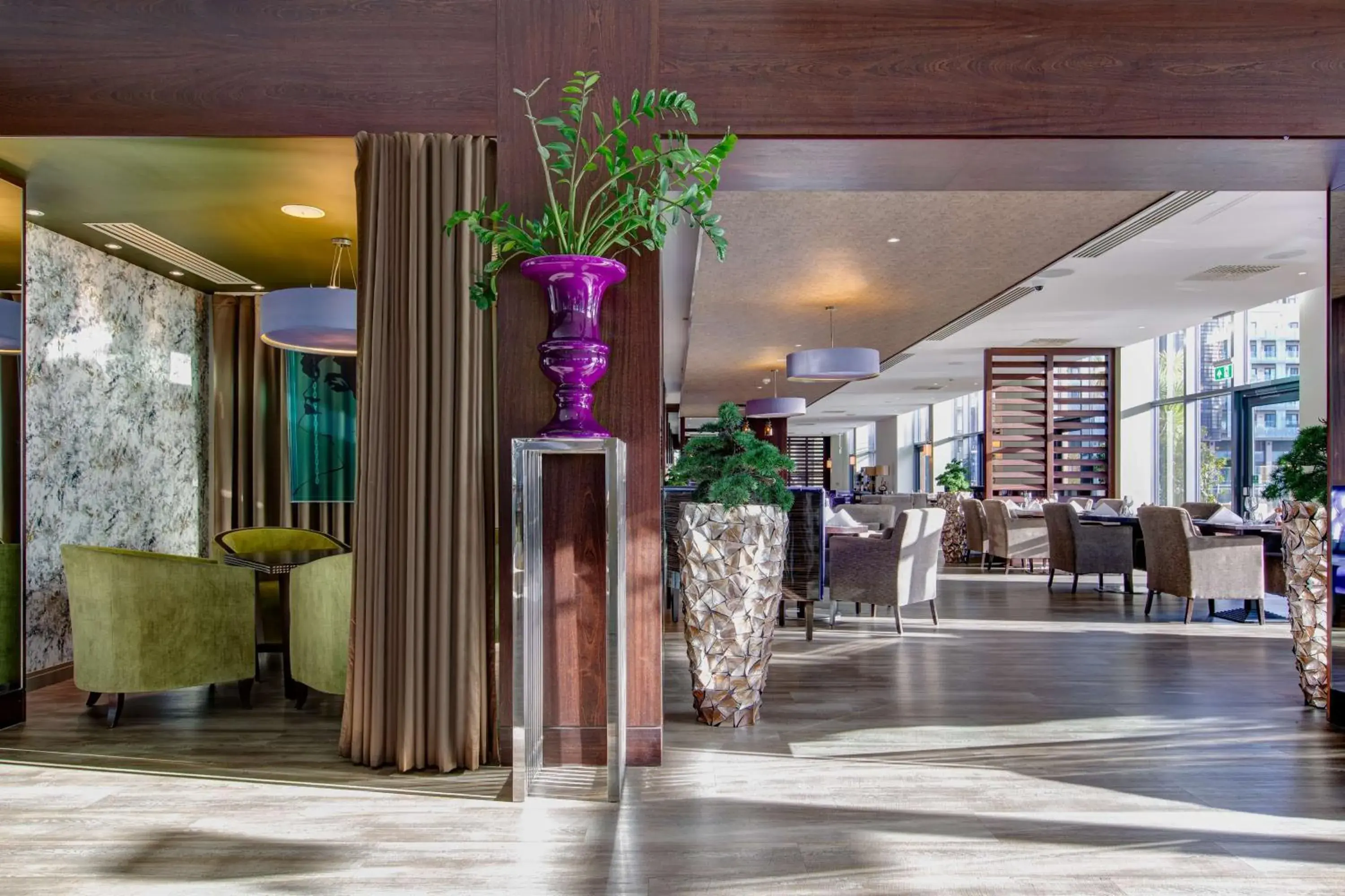 Restaurant/places to eat in Radisson Blu Waterfront Hotel, Jersey Restaurant/places to eat in Radisson Blu Waterfront Hotel, Jersey