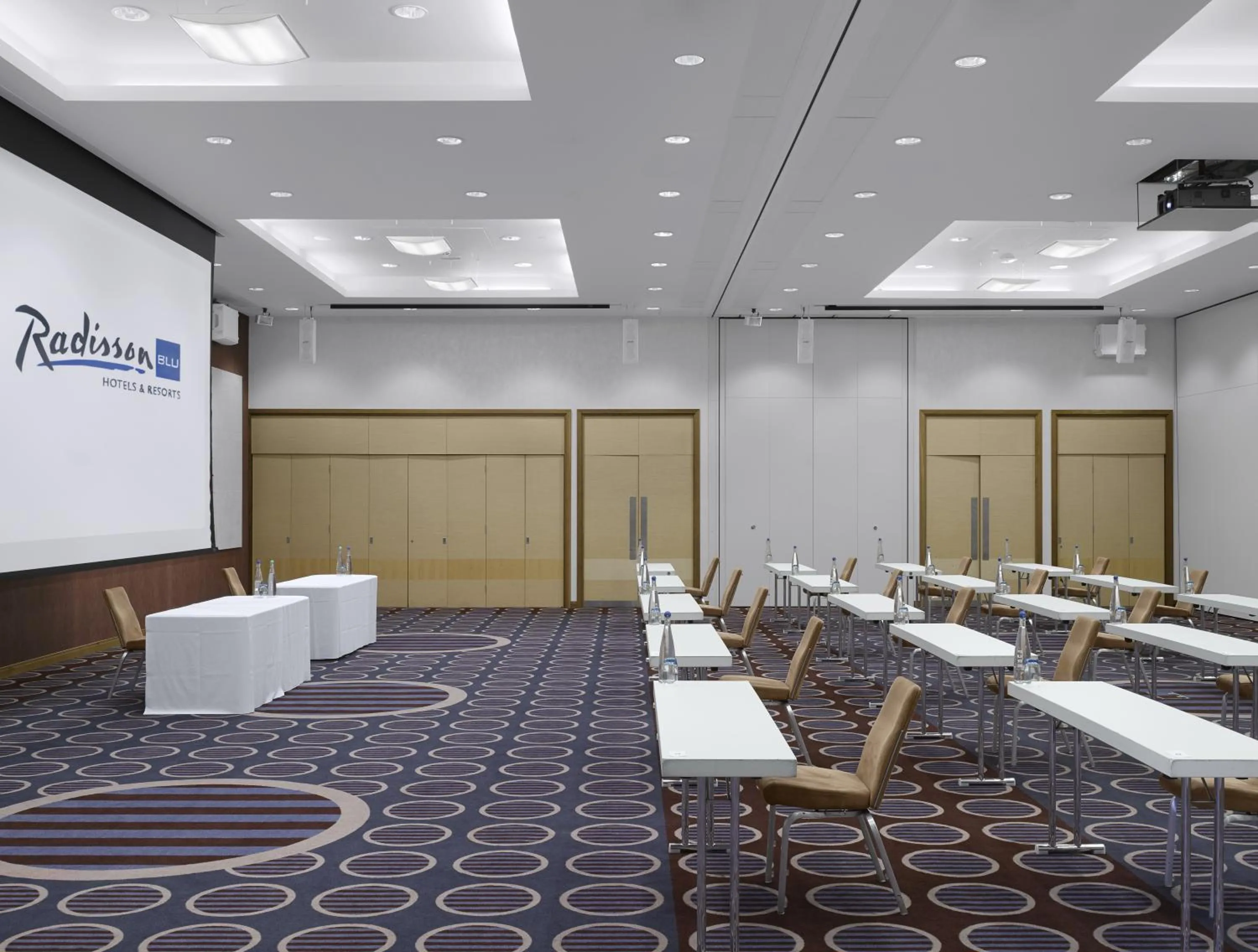 Meeting/conference room in Radisson Blu Waterfront Hotel, Jersey