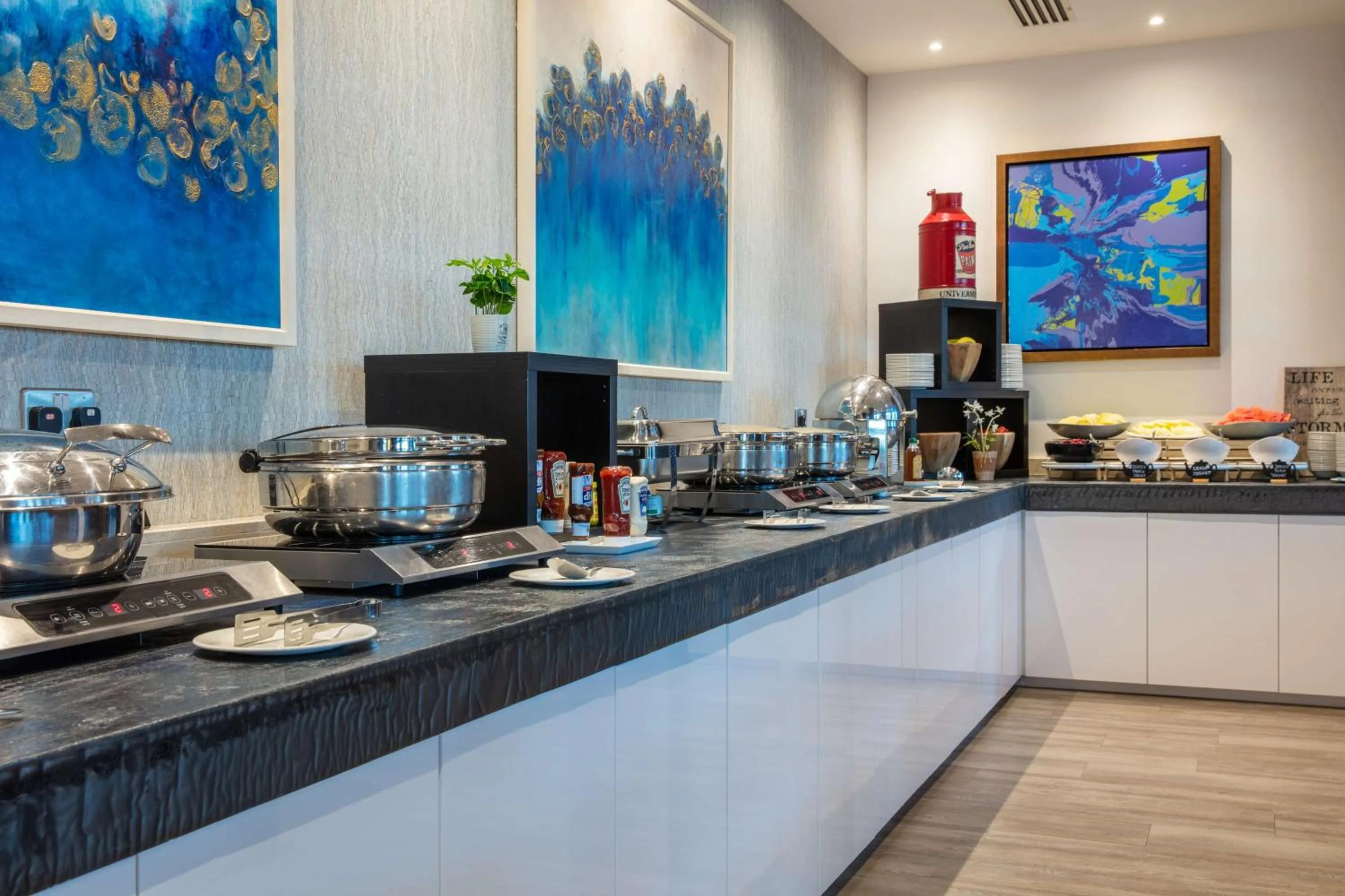 Breakfast in Radisson Blu Waterfront Hotel, Jersey