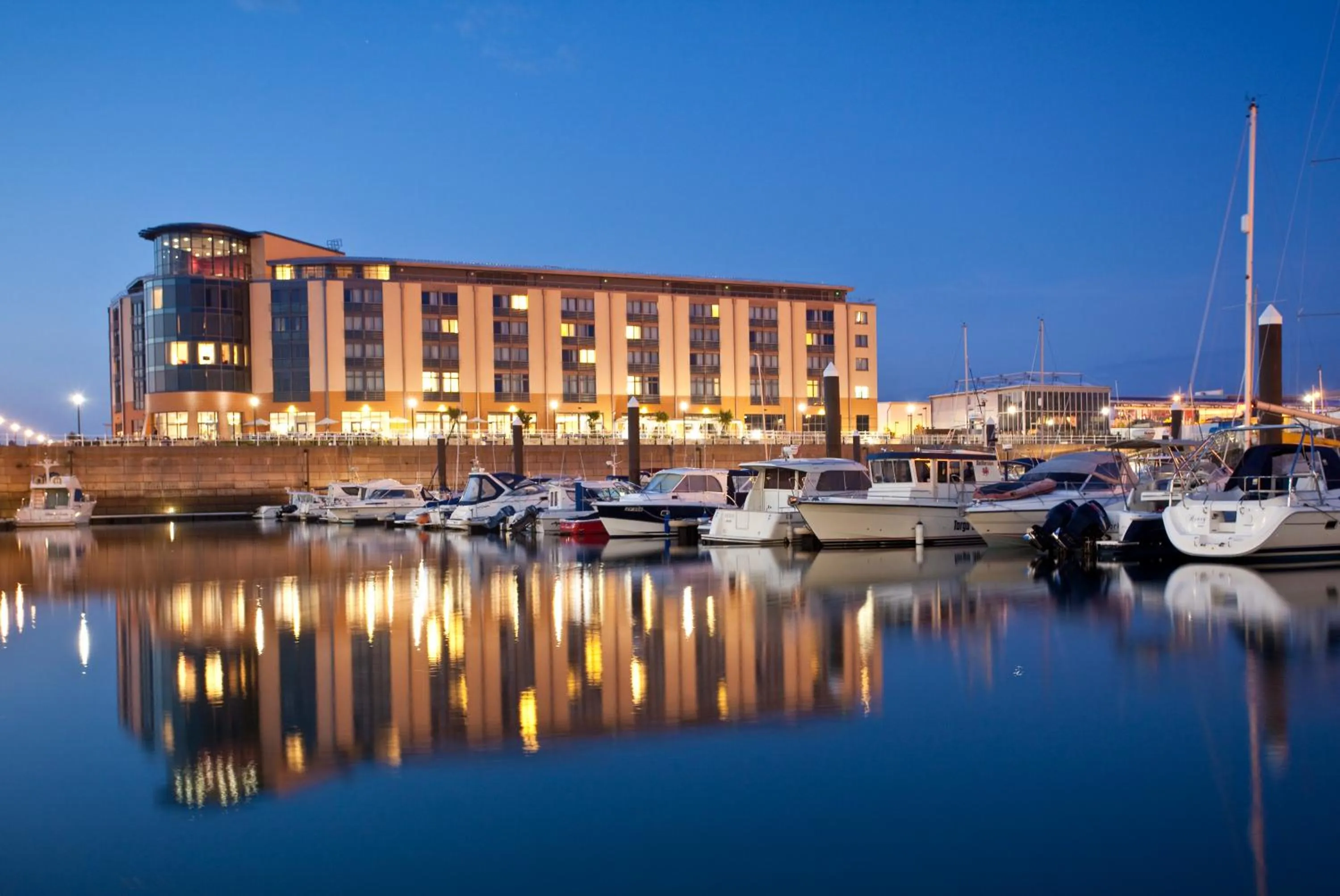 Facade/entrance in Radisson Blu Waterfront Hotel, Jersey